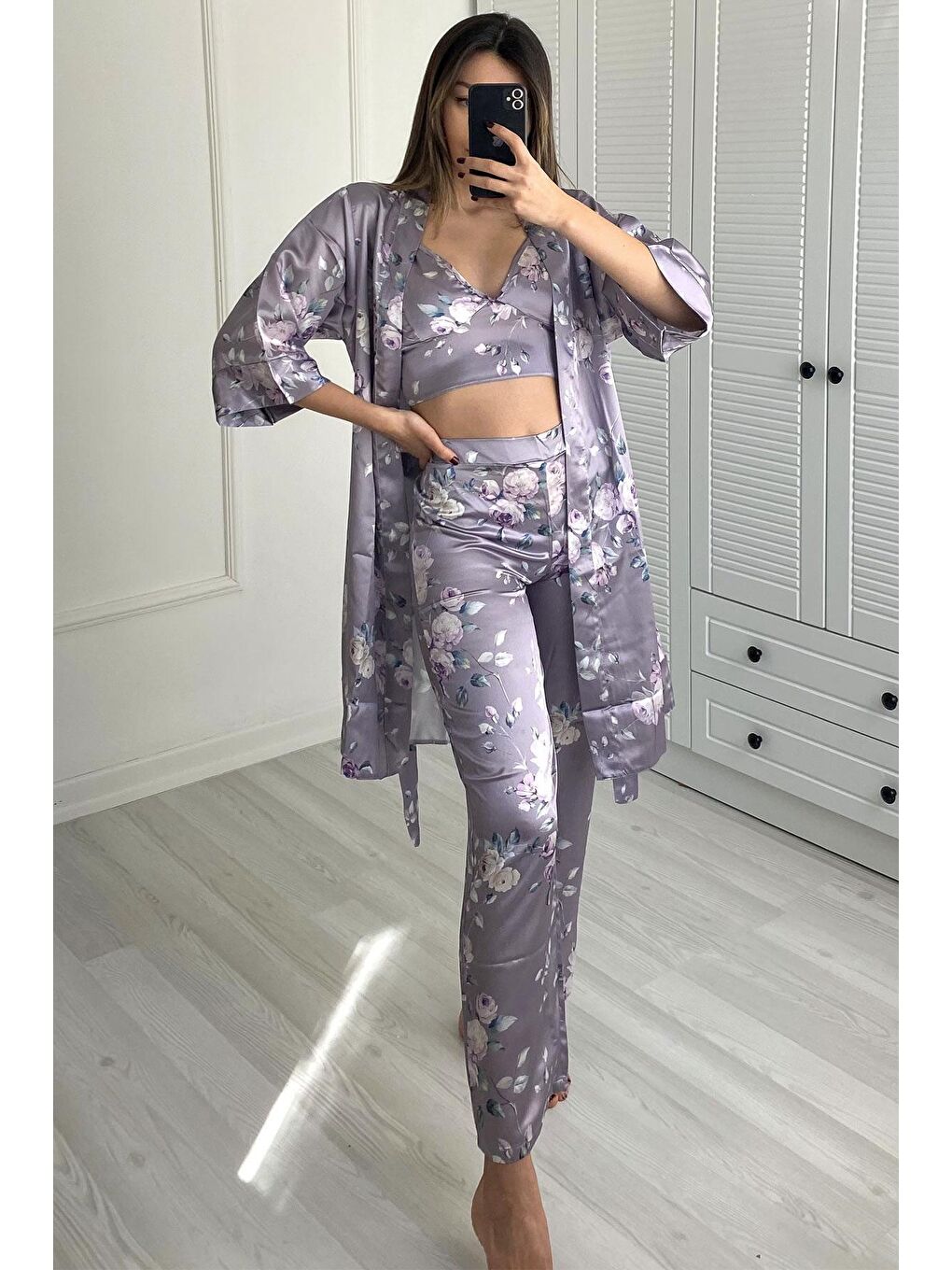 045 Kadın Desenli 3 Lü Saten Pijama Takım Gri-2