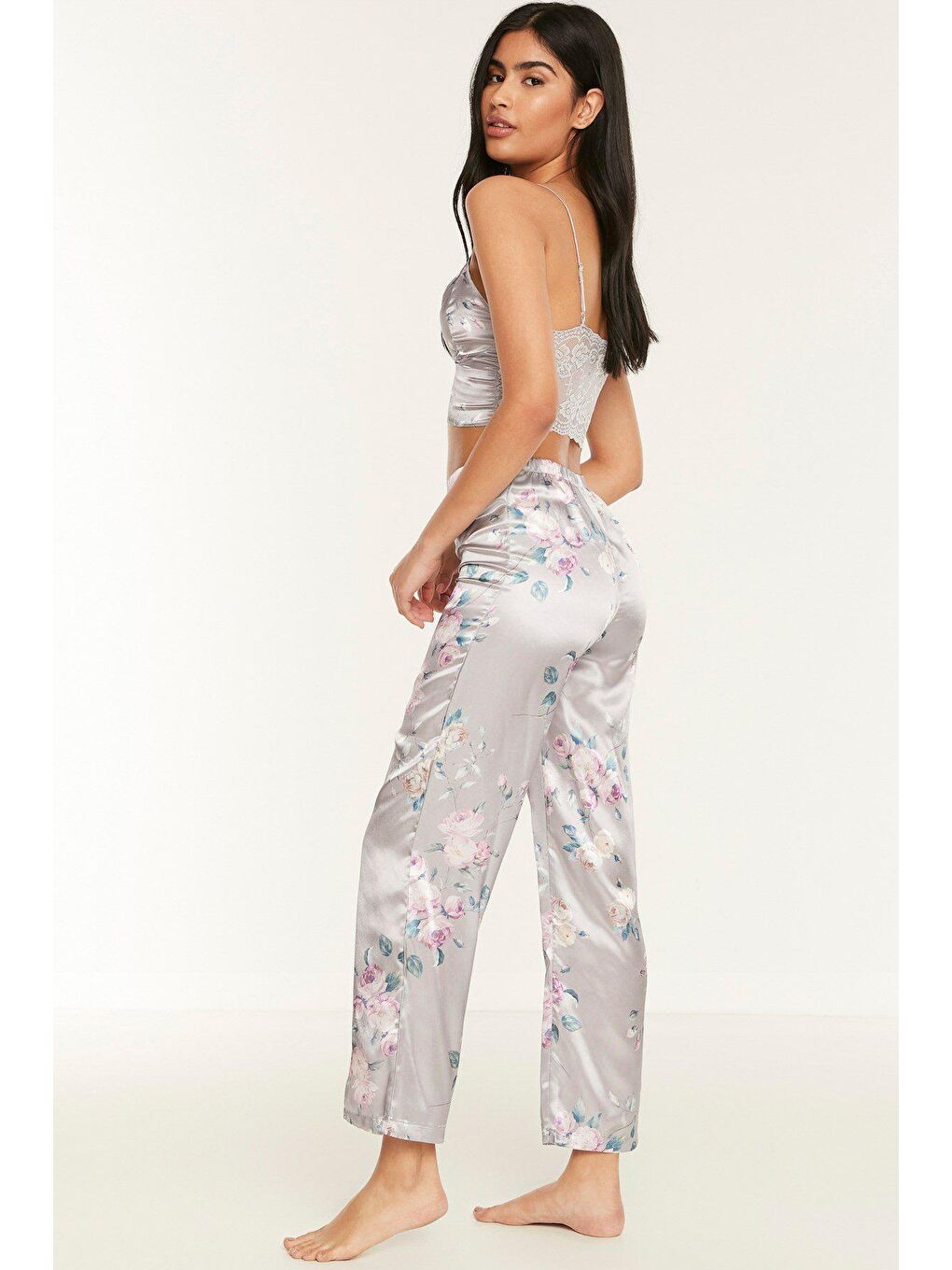 045 Kadın Desenli 3 Lü Saten Pijama Takım Gri-6