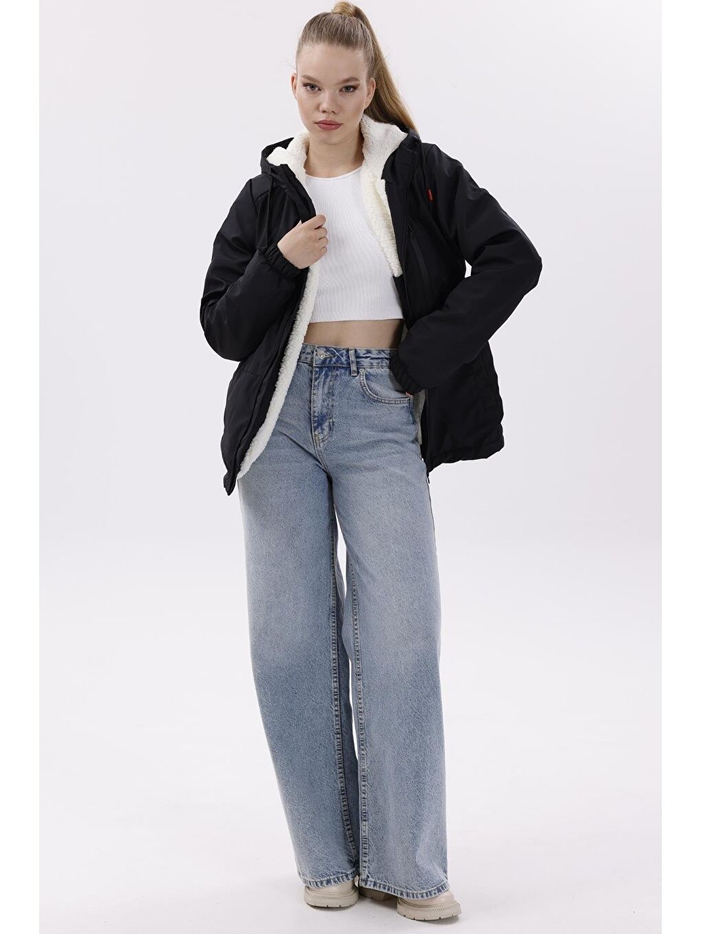 Siyah Kadın Kürklü Su Ve Rüzgar Geçirmez Kapüşonlu Kışlık Mont & Kaban & Parka-4