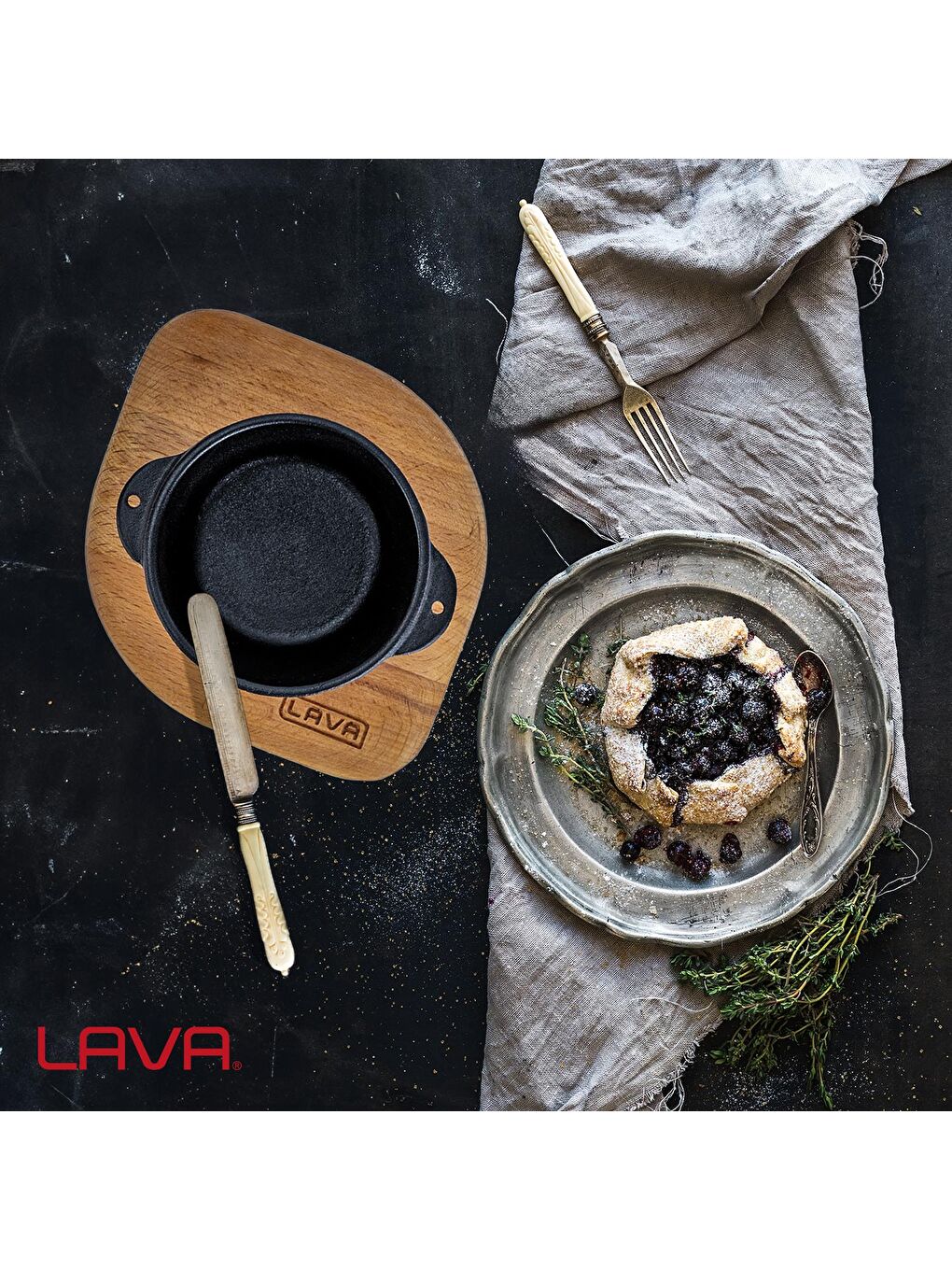 Siyah Yuvarlak Sufle / Sos Kabı ve Ahşap Altlığı. Çap(Ø)8cm.-6