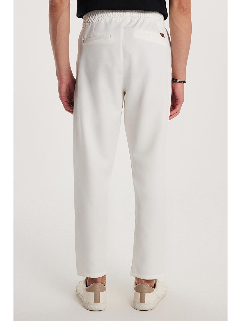 Erkek Regular Fit Beli Lastikli Bağcıklı Jogger Beyaz Pantolon Rahat Kesim Yan Cepli-2