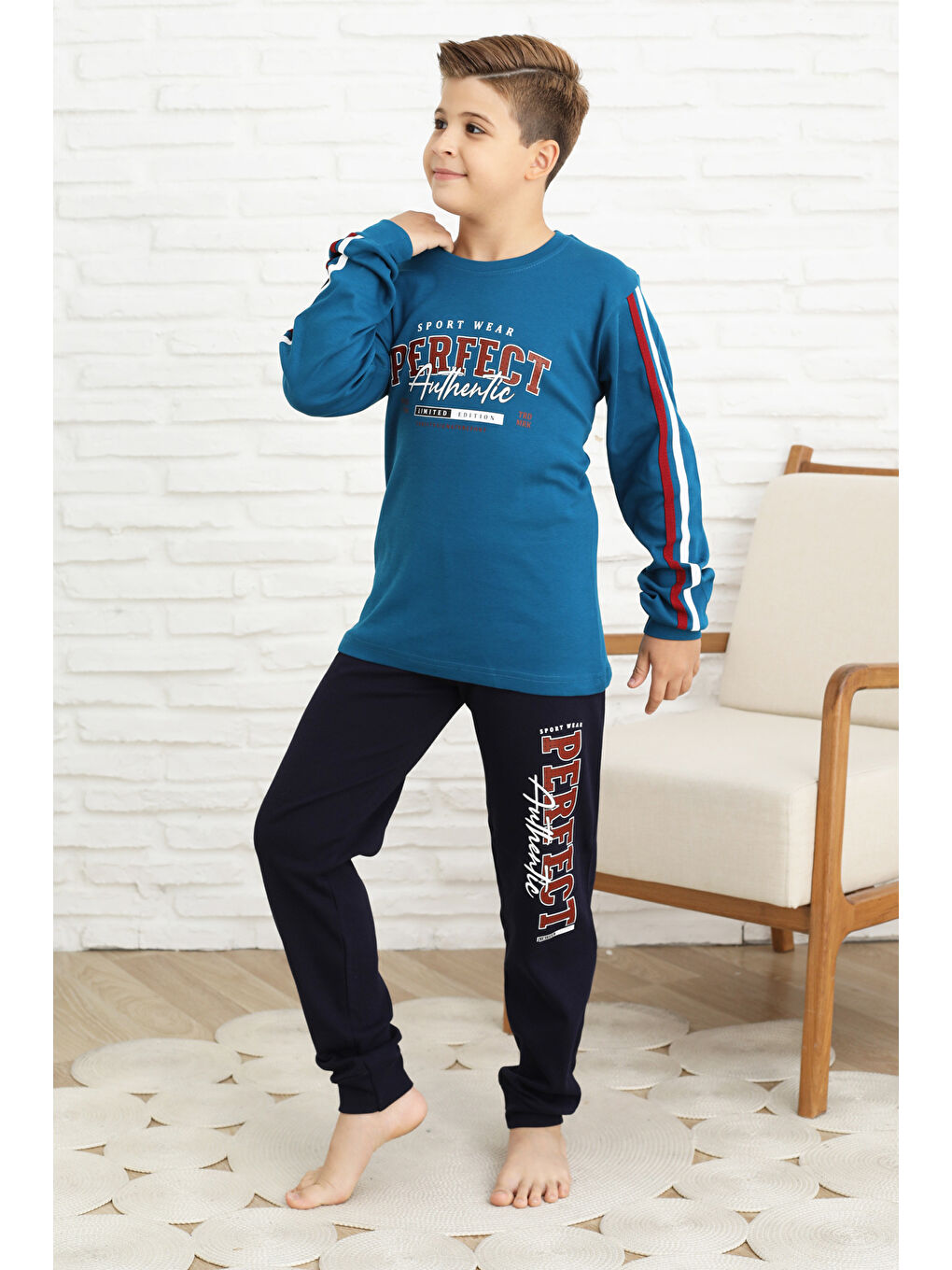 Petrol Erkek Çocuk Kolları Şeritli %100 Pamuk İnterlok Kumaş Pijama Takımı 12351-1