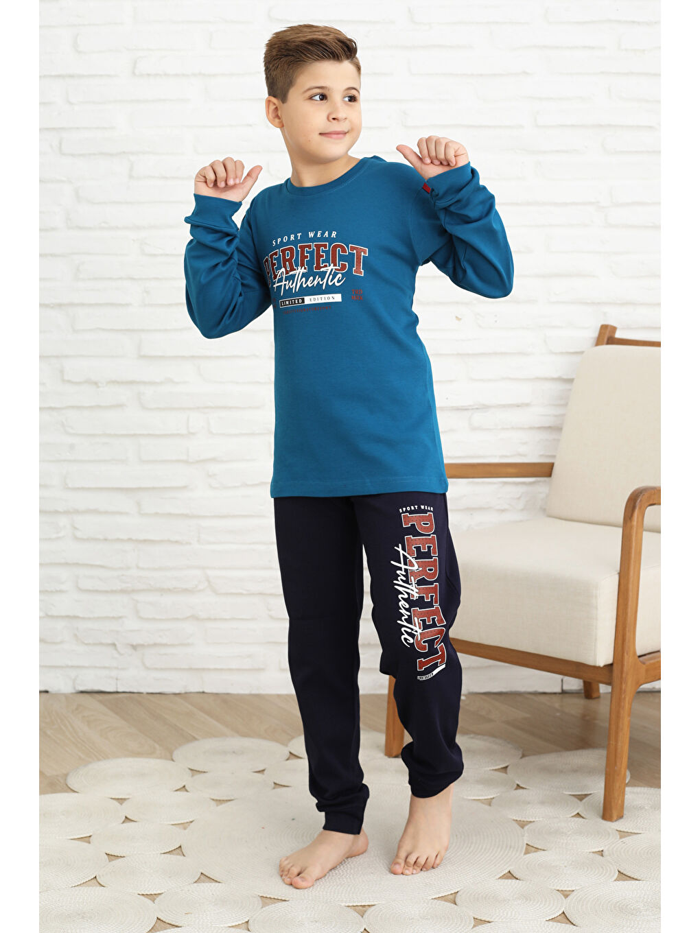 Petrol Erkek Çocuk Kolları Şeritli %100 Pamuk İnterlok Kumaş Pijama Takımı 12351-4