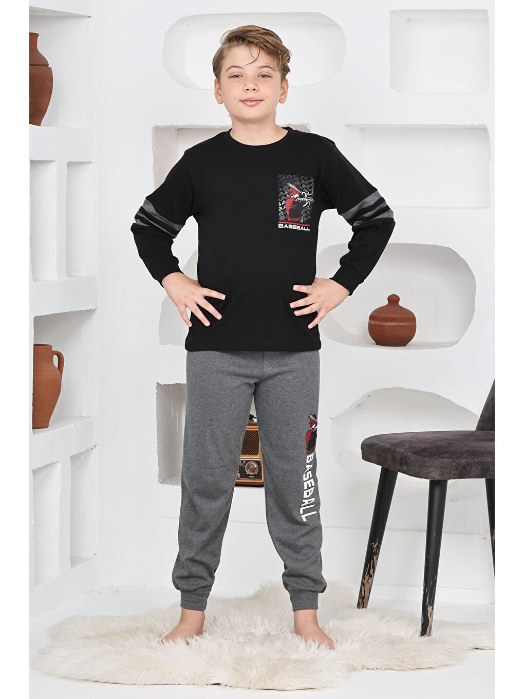 Siyah Erkek Çocuk Arkası Baskılı %100 Pamuk İnterlok Kumaş Pijama Takımı 12348-2