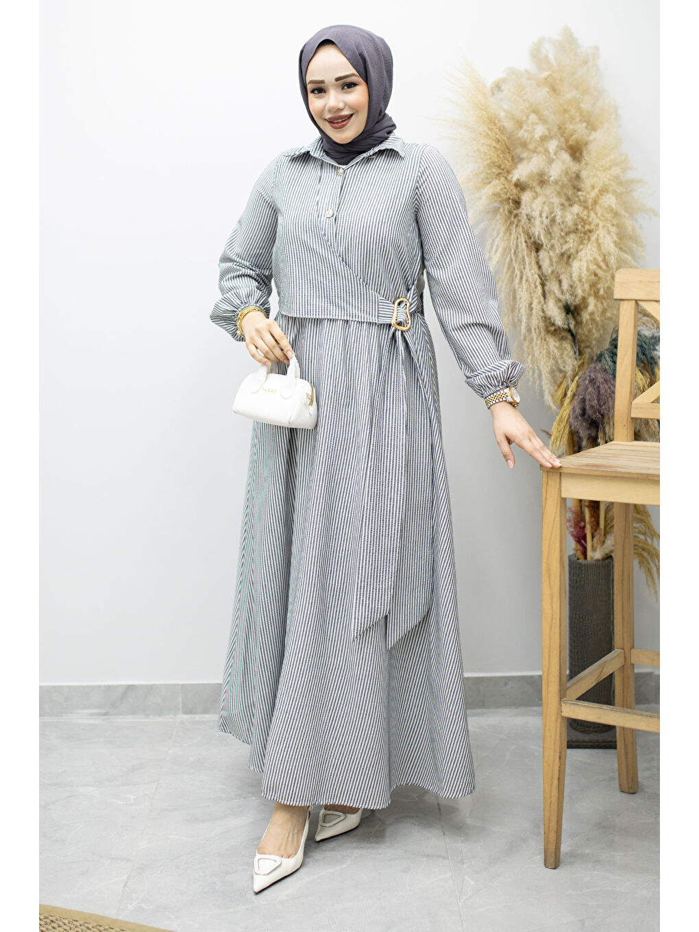 Çizgili Tokalı Gömlek Elbise TSD260196 Siyah-2