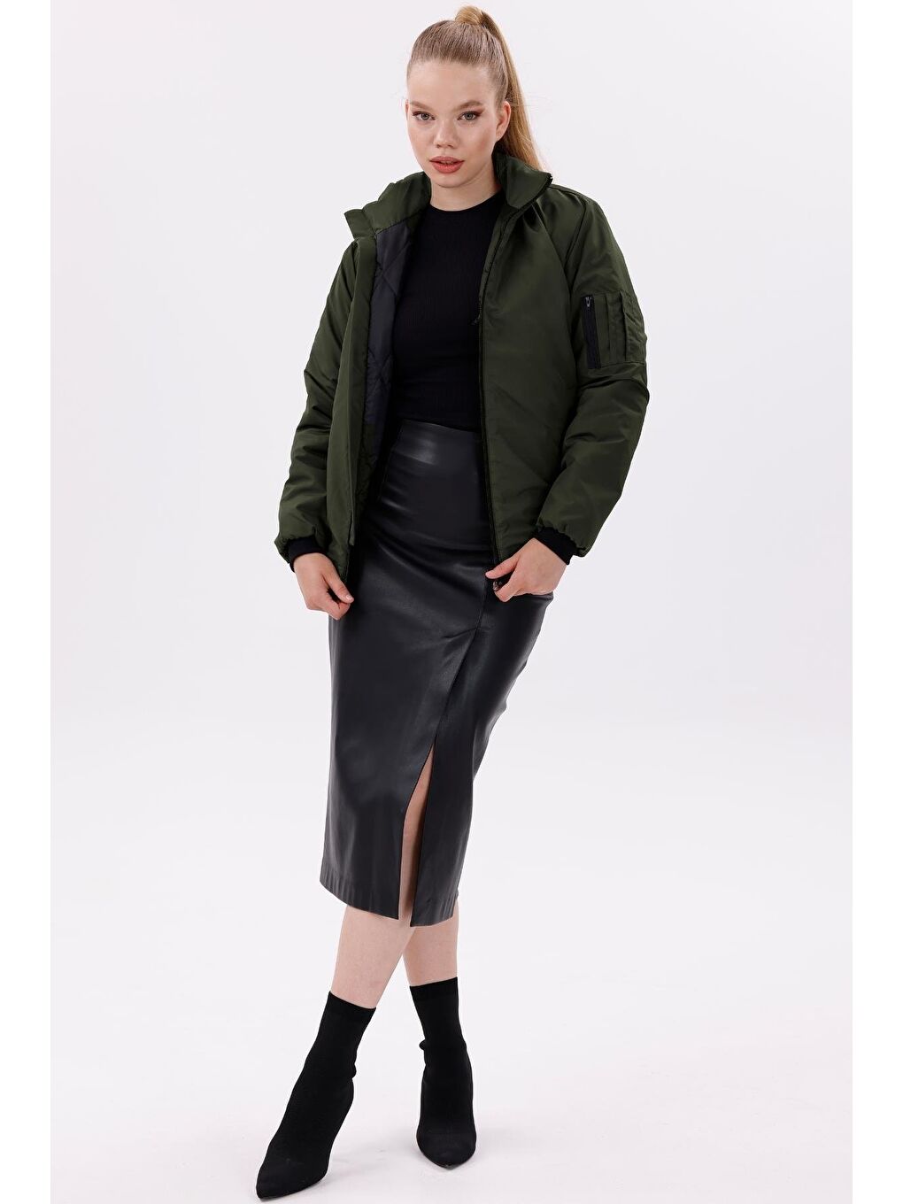Haki Kadın Astarlı Dik Yaka Mevsimlik Su Ve Rüzgar Geçirmez Mont-2