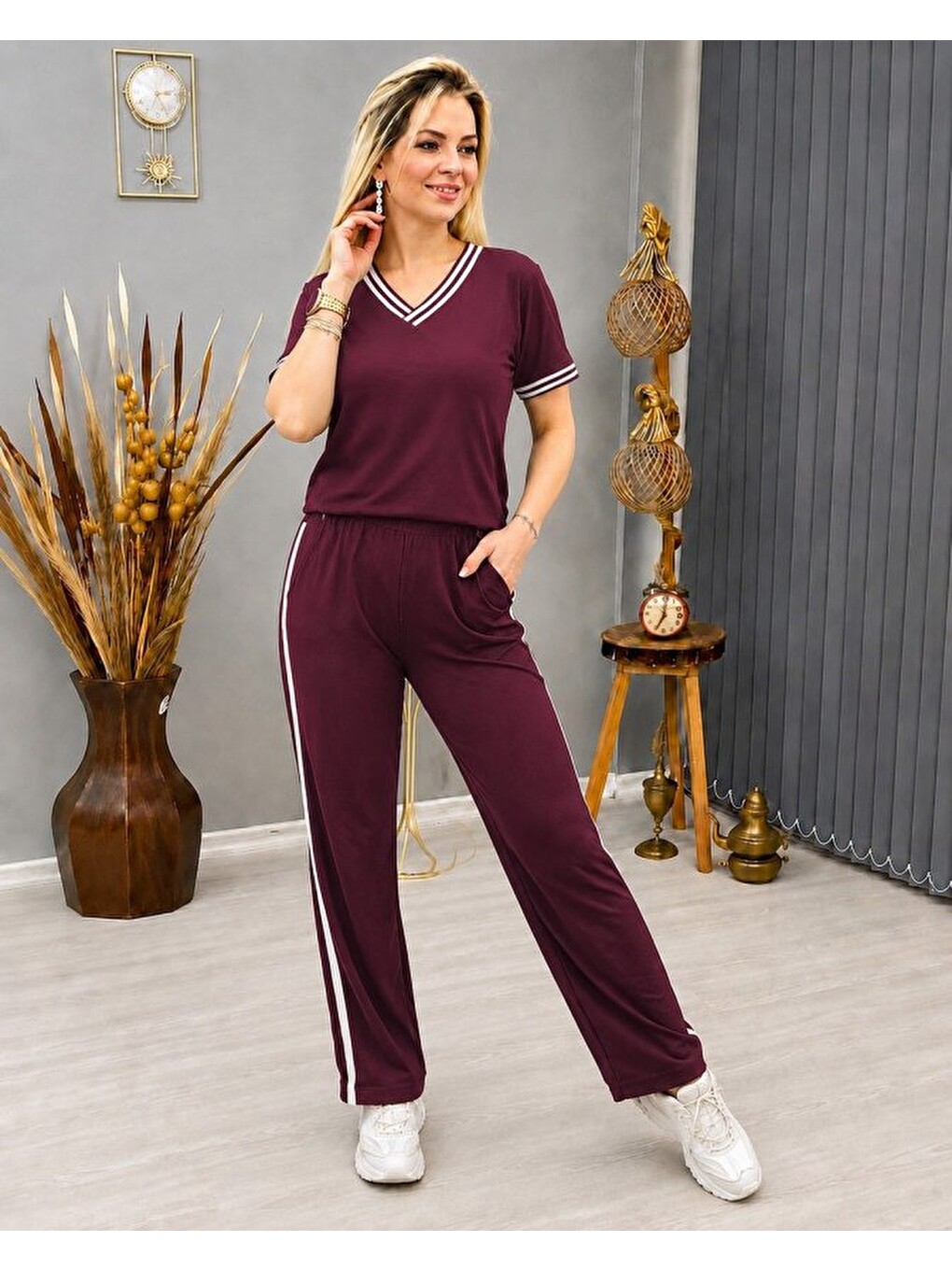 Bordo Kadın Kısa Kollu V Yakalı Viskon Iki Iplik Bluz Ve Pantolon Ikili Takım-3