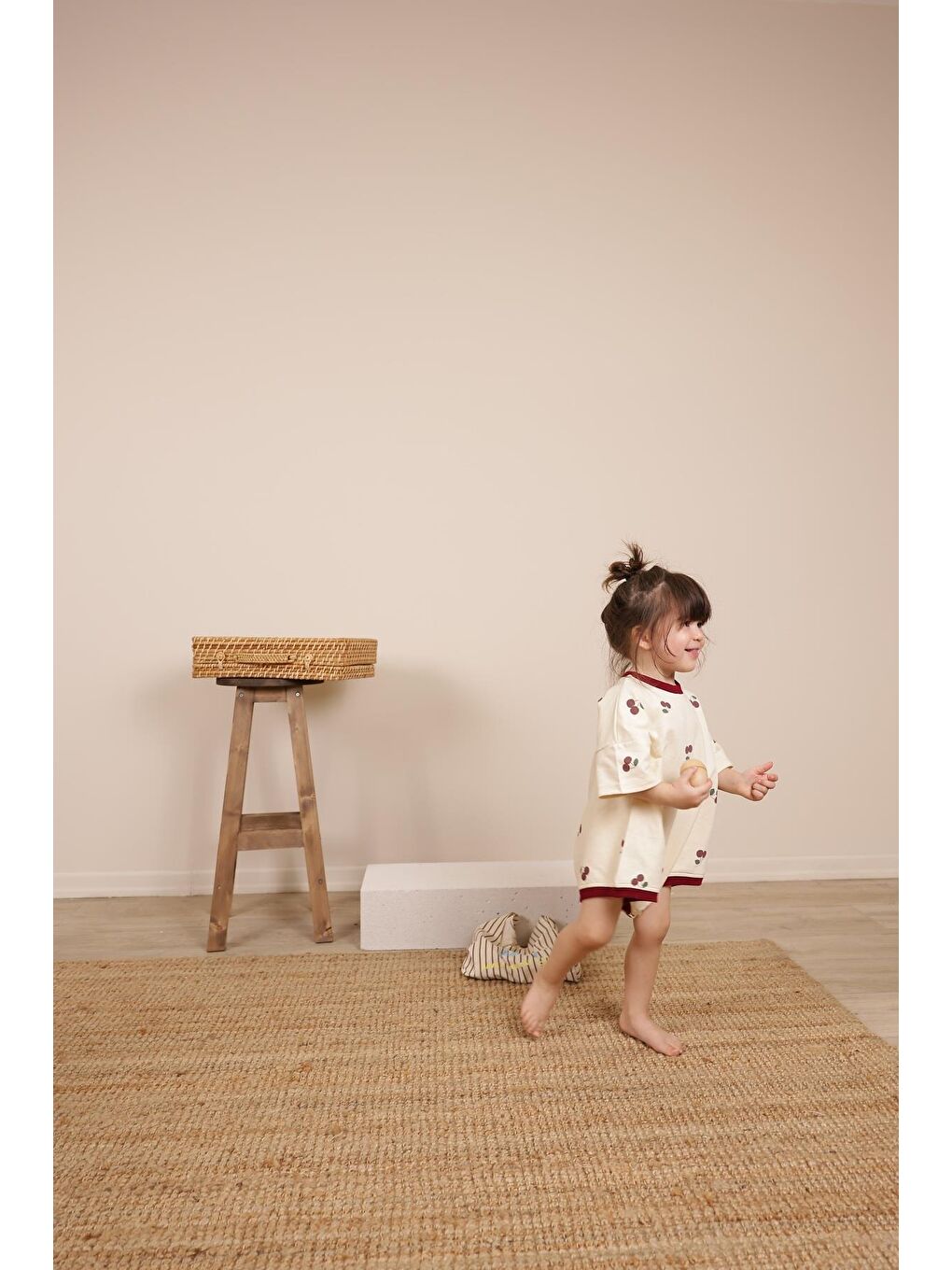 Bej Kiraz Baskılı Oversize Tulum-4