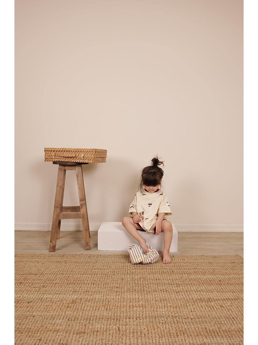 Bej Kiraz Baskılı Oversize Tulum-5