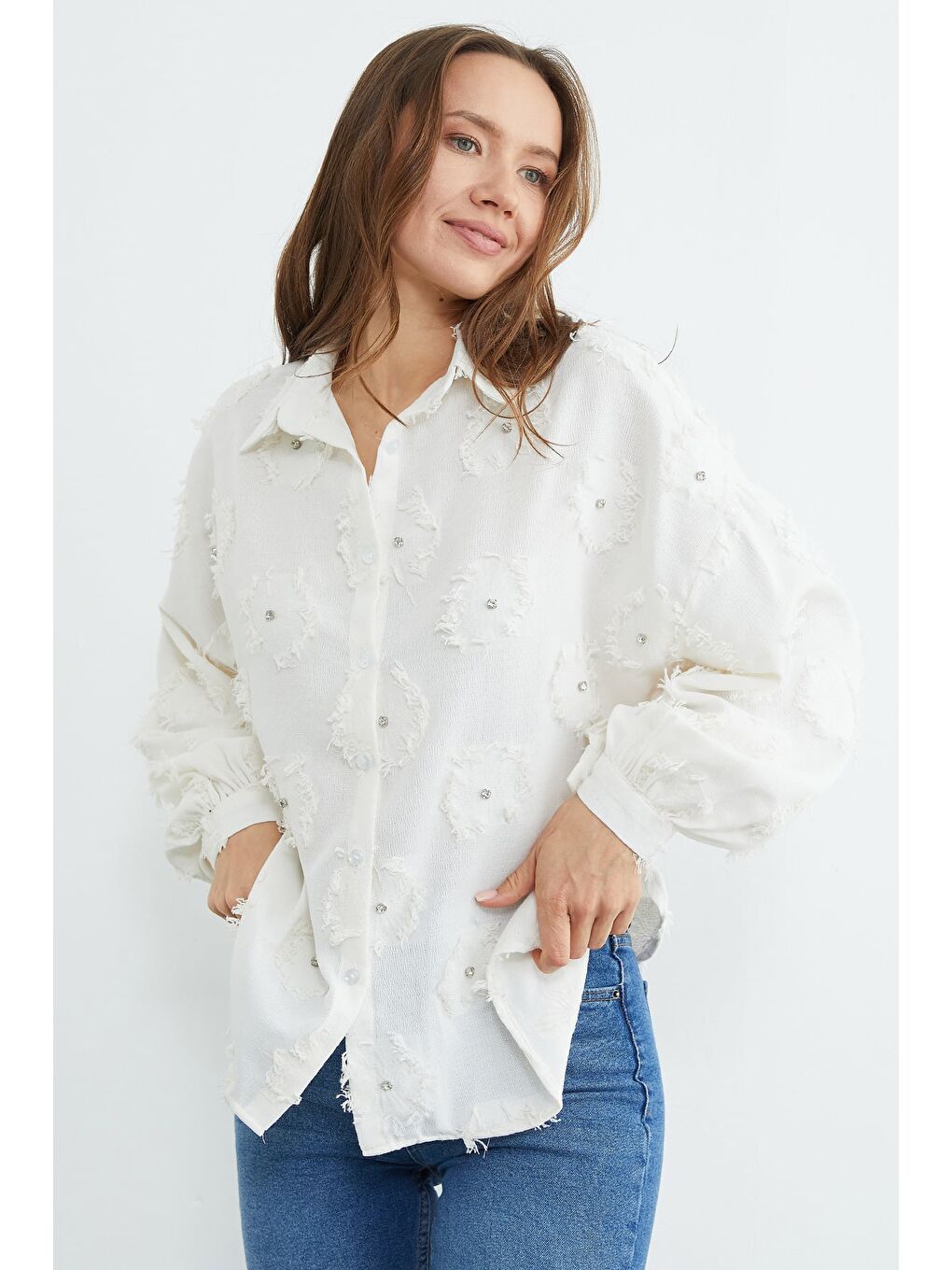 Ekru Püsküllü Taş işlemeli Salaş Gömlek-2