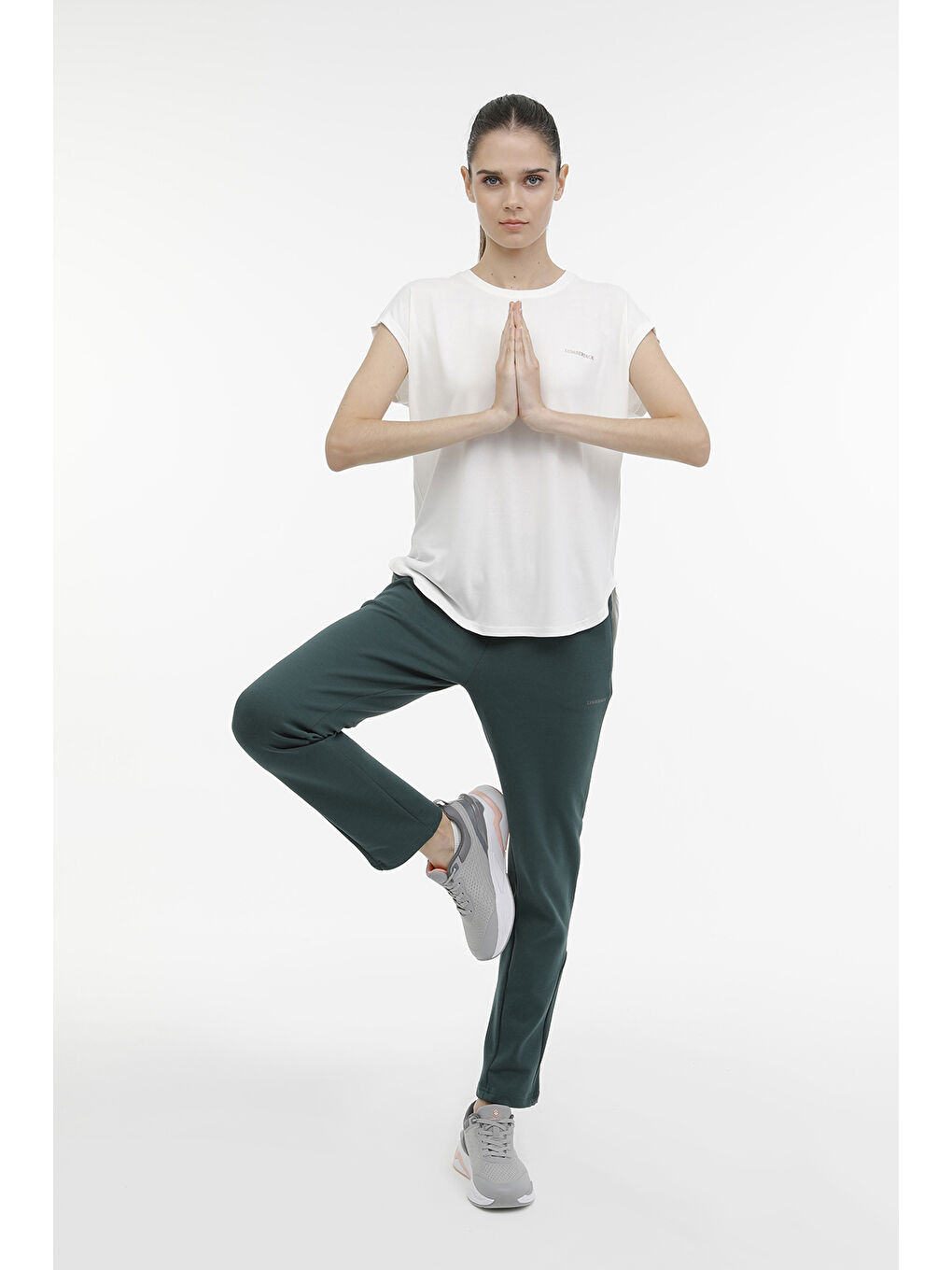 Bej WL AMBER 11CK900 3PR Ekru Kadın Kısa Kol Tişört-4