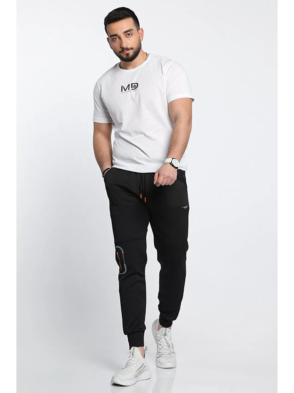 Siyah Bel Ve Paça Lastikli Cep Detaylı Baskılı Erkek Scuba Eşofman Altı-1