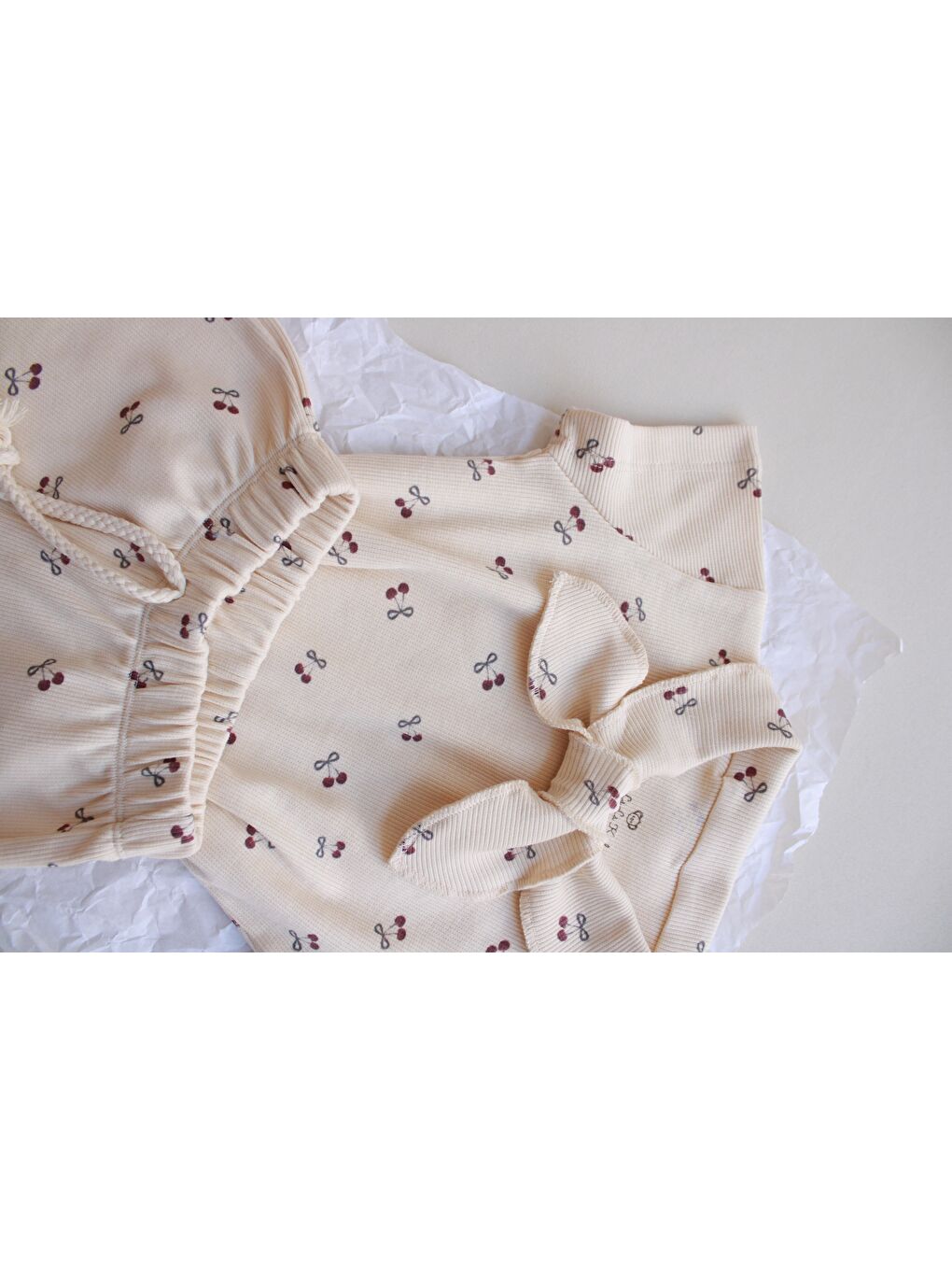Ekru Cherry Baskı Kaşkorse Yaka Bağlamalı Takım-6