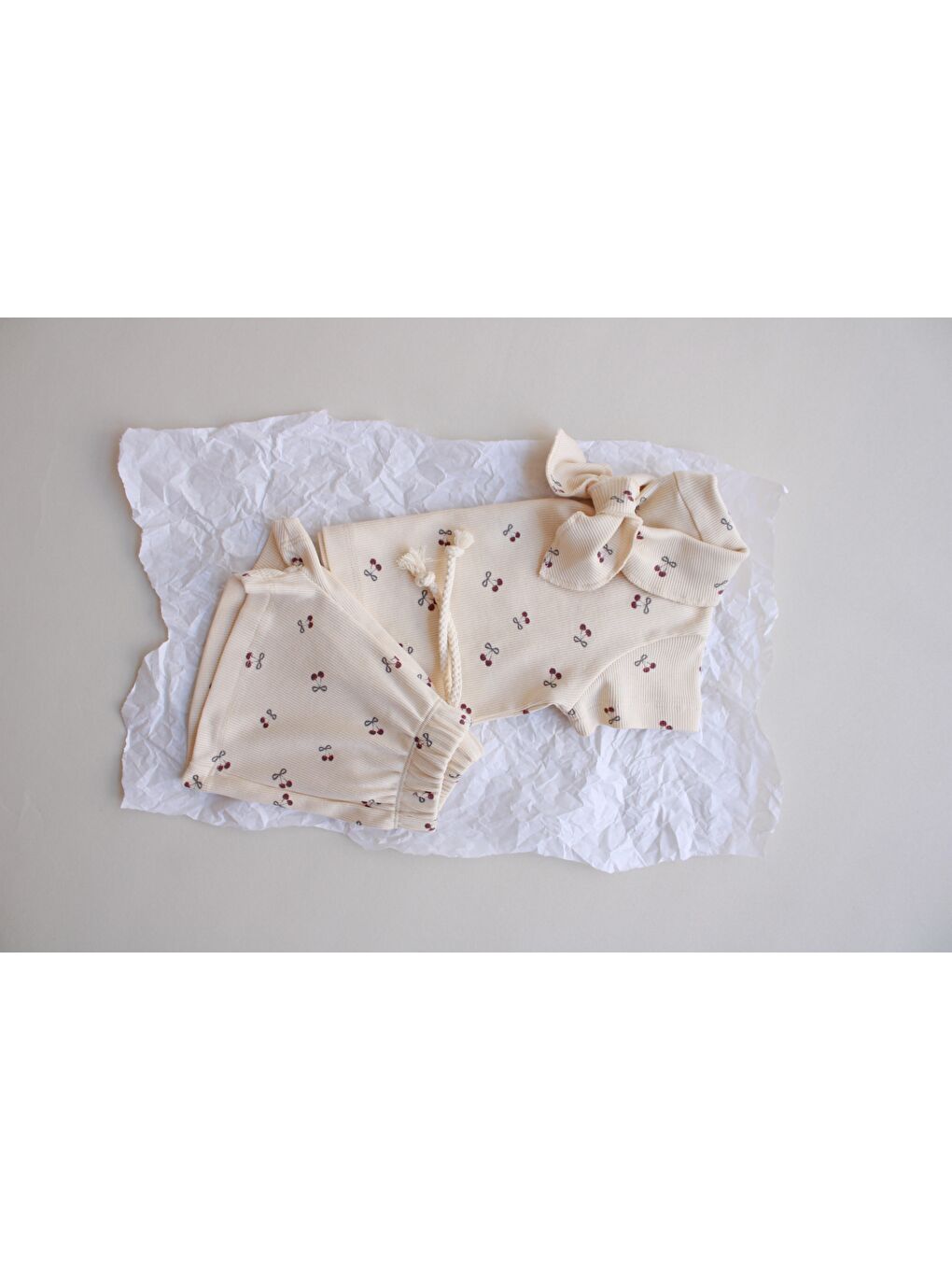 Ekru Cherry Baskı Kaşkorse Yaka Bağlamalı Takım-8