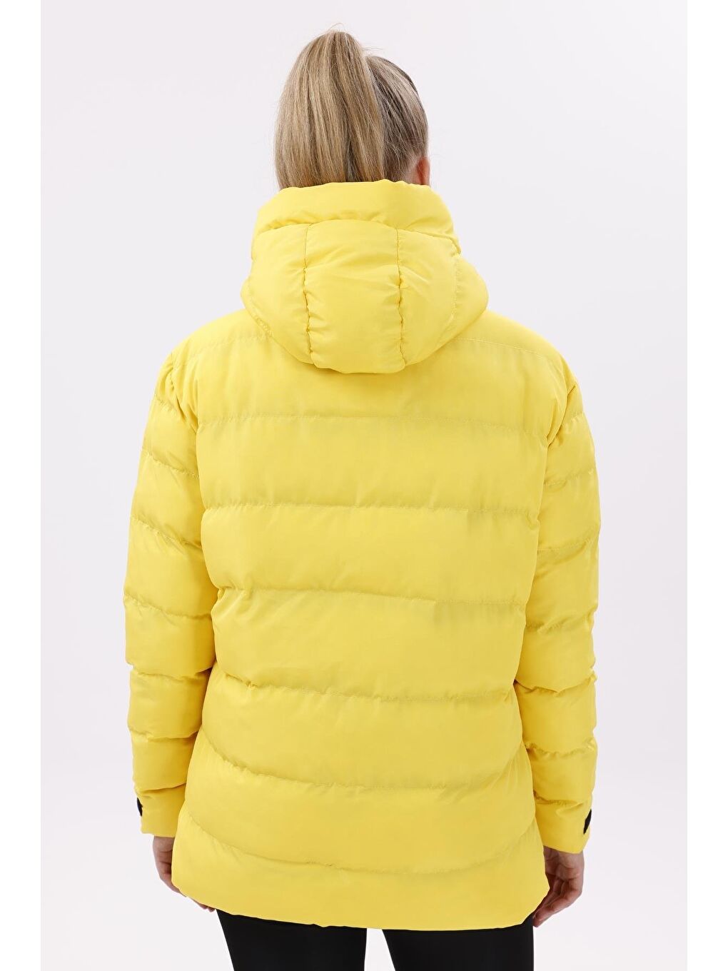 Sarı Kadın Kapüşonlu Polarlı Kürklü Su Geçirmez Rüzgara Dayanıklı Şişme Mont Kaban Parka-4