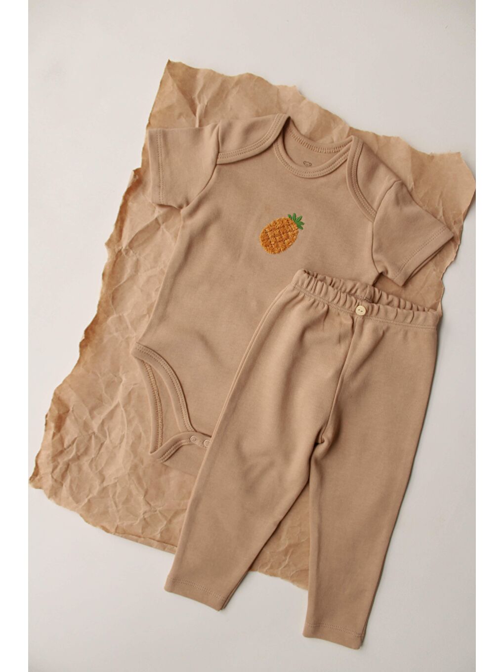 Bej Ananas Nakışlı Kısa Kollu Body Tayt Takım-1