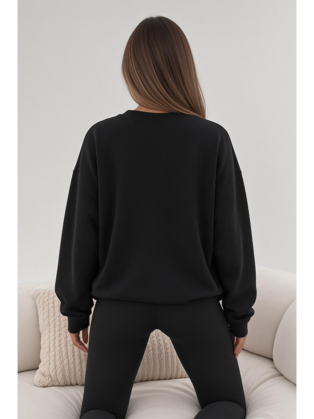 Siyah Bs Salem Massachusetts Ön Baskılı Kadın Oversize Bisiklet Yaka Sweatshirt-1