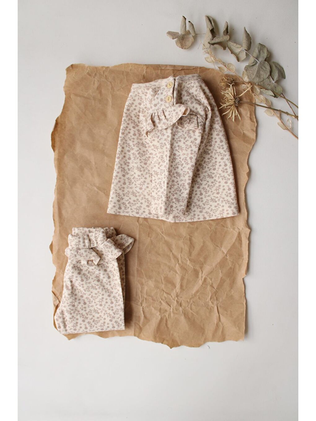 Kahverengi Kahve Çiçek Baskılı Kaşkorse Fırfırlı Alt Üst Takım-6