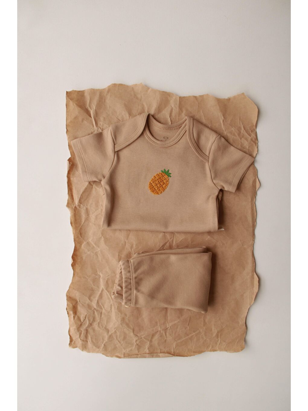 Bej Ananas Nakışlı Kısa Kollu Body Tayt Takım-3