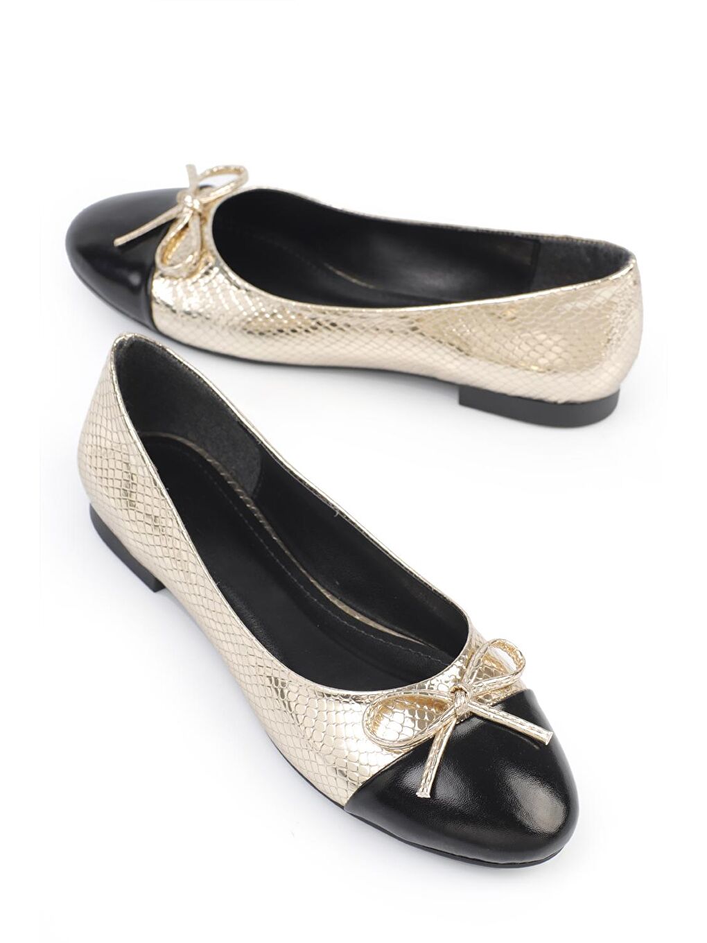 Sarı Yuvarlak Burunlu İki Parçalı Kadın Babet-1