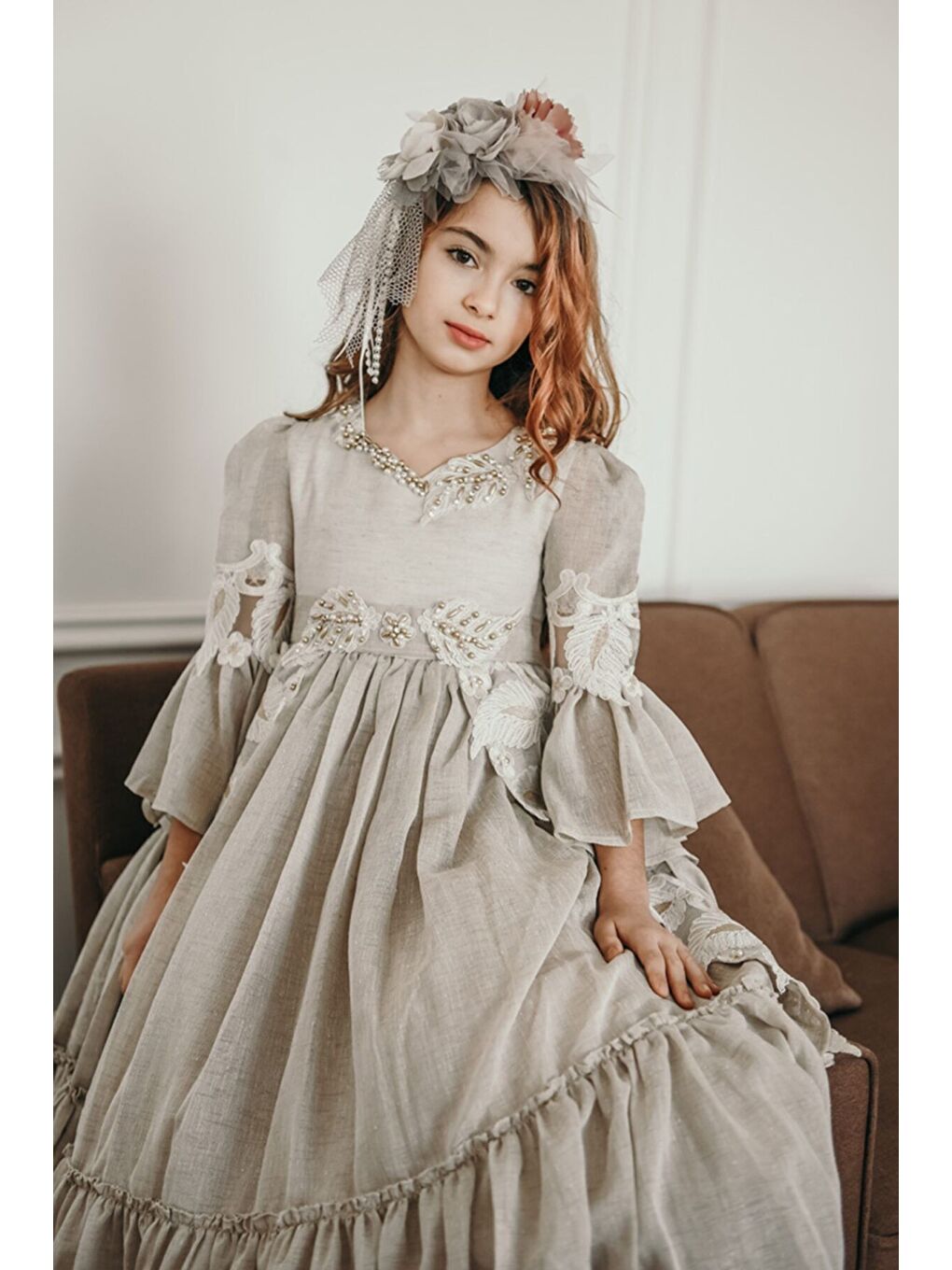Bej Özel Tasarım Uzun Kız Çocuk Abiye Elbise, Taç Aksesuarlı, Doğum Günü Elbisesi_M2050-1