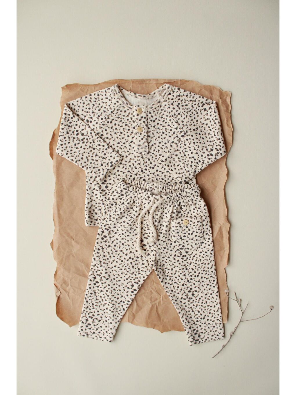 Kahverengi Puantiye Unisex Cepli Omuz Patlı Alt Üst Takım-6