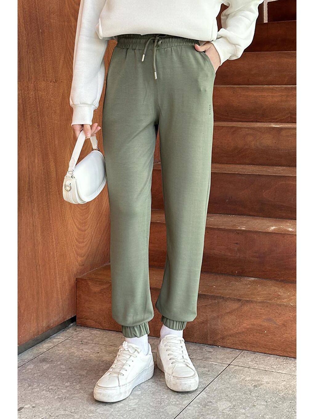 Modal Kumaş Paça Lastik Detay Eşofman Haki-3