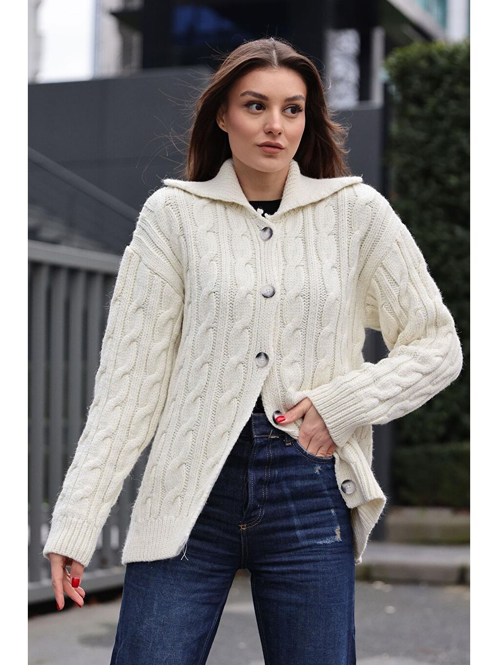 15856 Saç Örgülü Hırka - Ekru