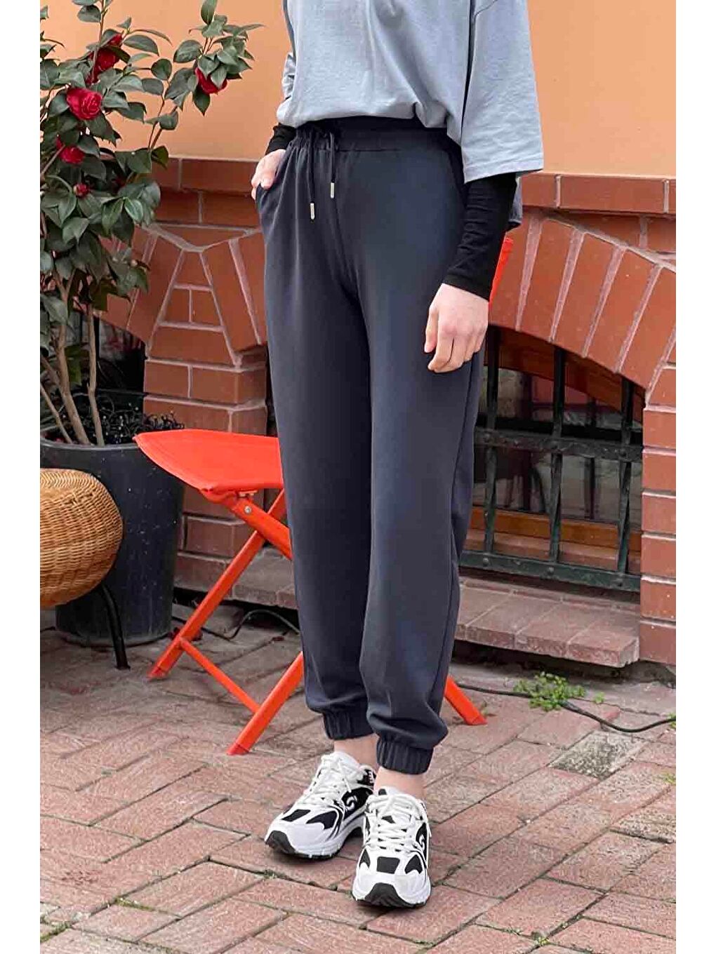 Modal Kumaş Paça Lastik Detay Eşofman Antrasit-3