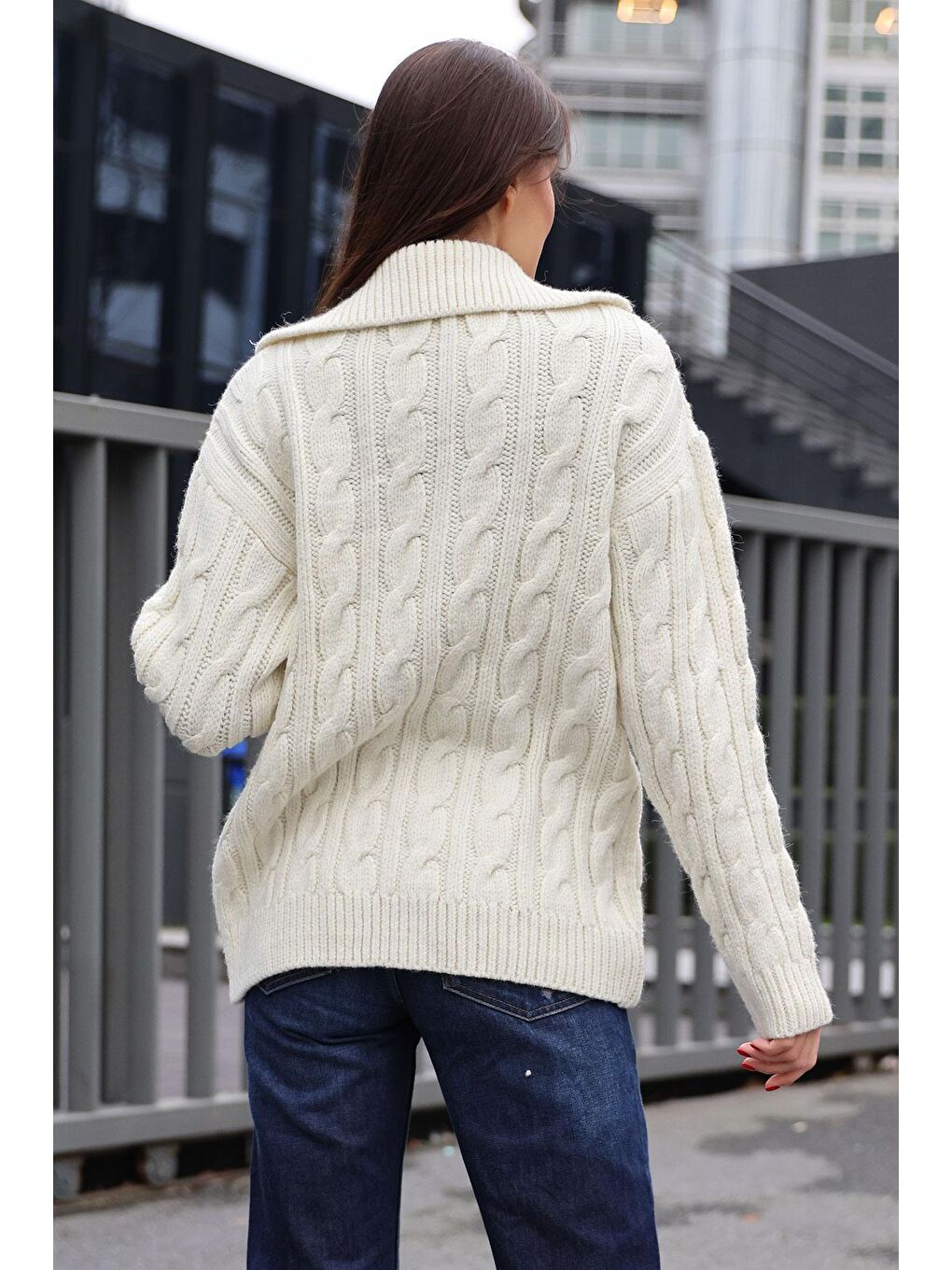 15856 Saç Örgülü Hırka - Ekru-3