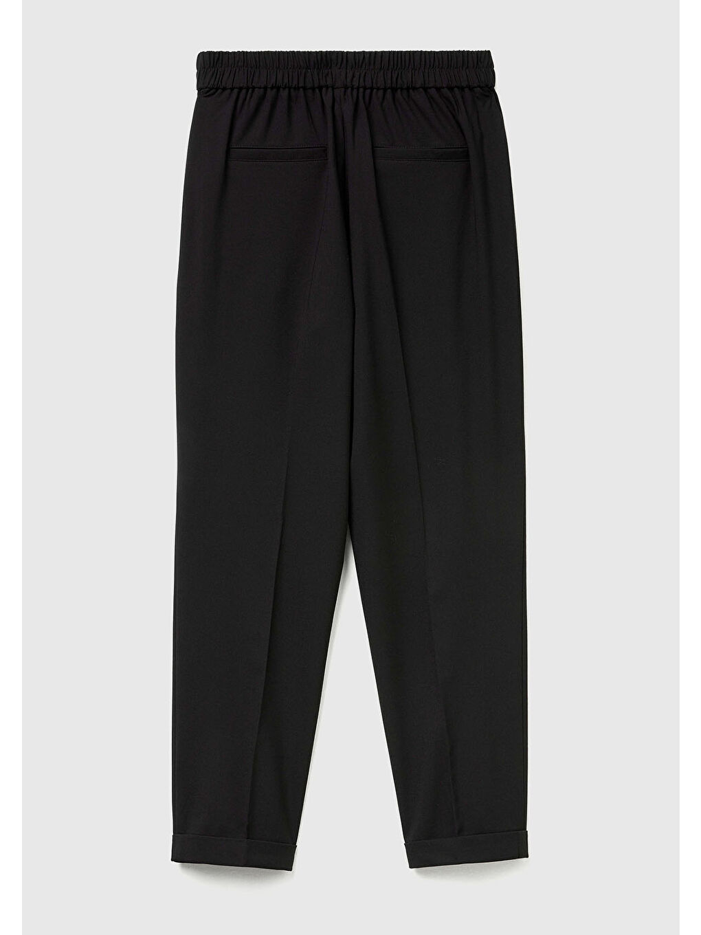 Kadın Siyah Viskoz Karışımlı Yanı ve Arkası Büzgülü Kıvrık Paça Pantolon-3