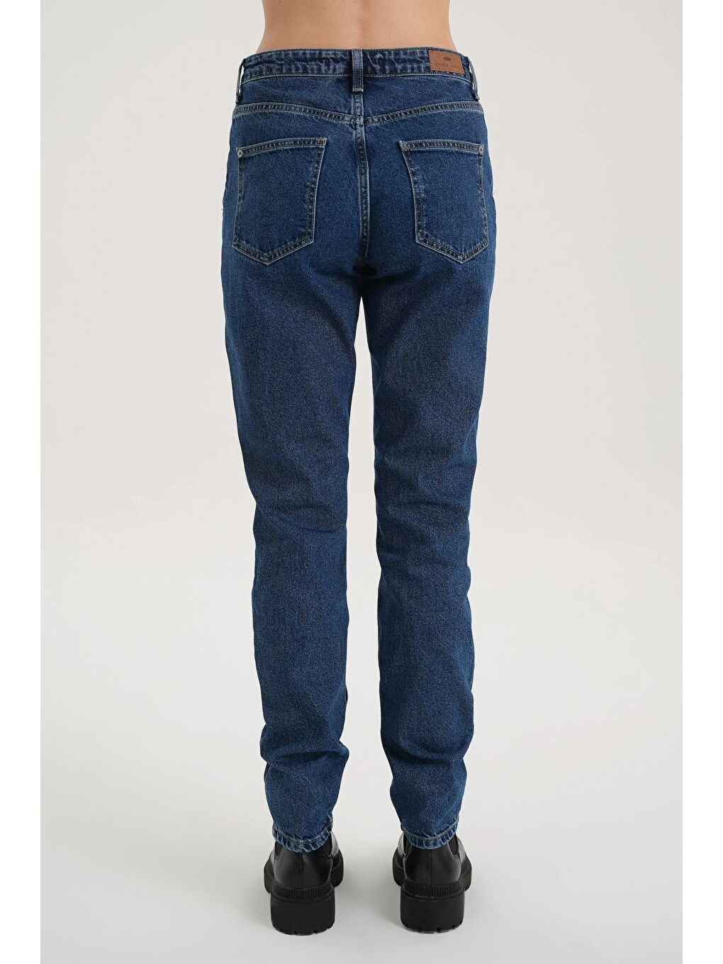 Ariana Koyu Mavi Yüksek Bel Patı Fermuarlı Mom Fit Jean Pantolon C 4525-161-3