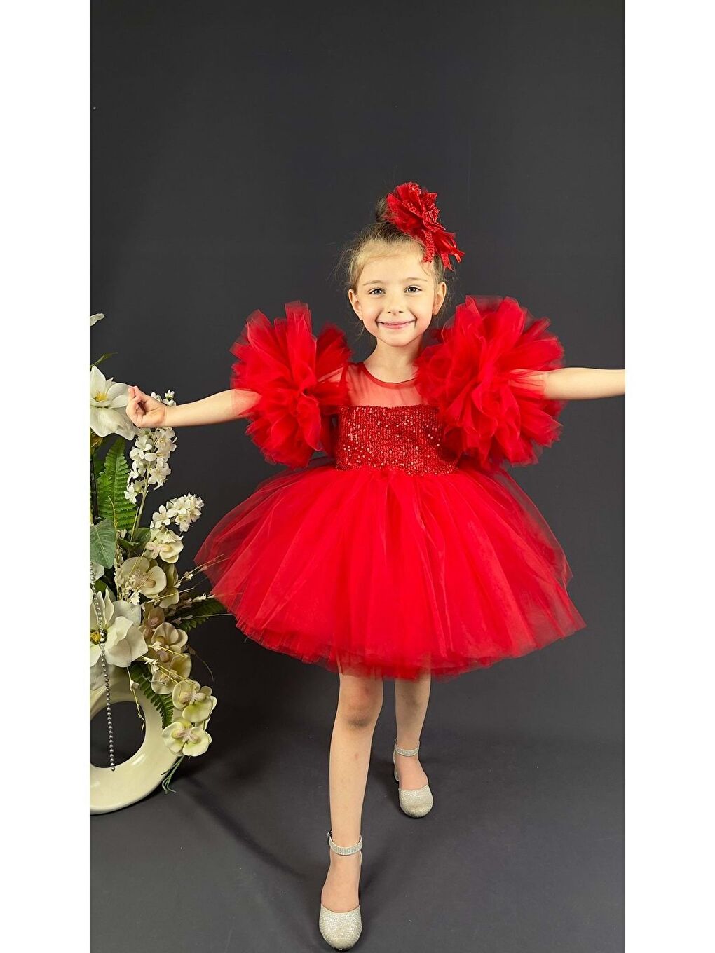 Kırmızı Şifon Robalı Ponpon Kol Pul Payetli Kız Çocuk Kabarık Etek Tütülü Abiye-1