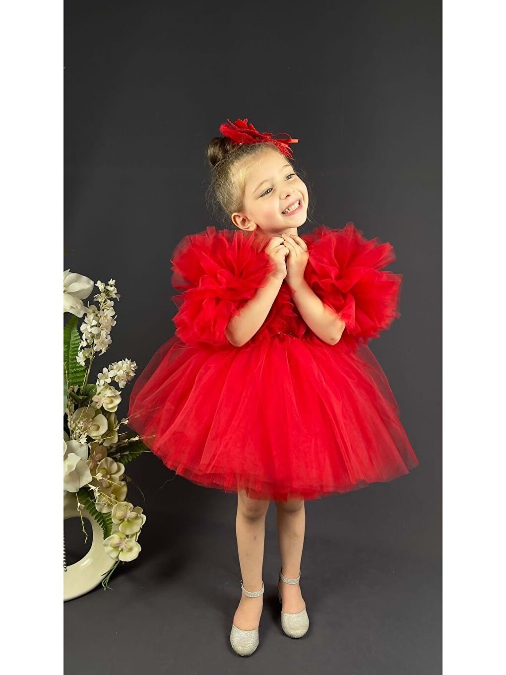 Kırmızı Şifon Robalı Ponpon Kol Pul Payetli Kız Çocuk Kabarık Etek Tütülü Abiye-3