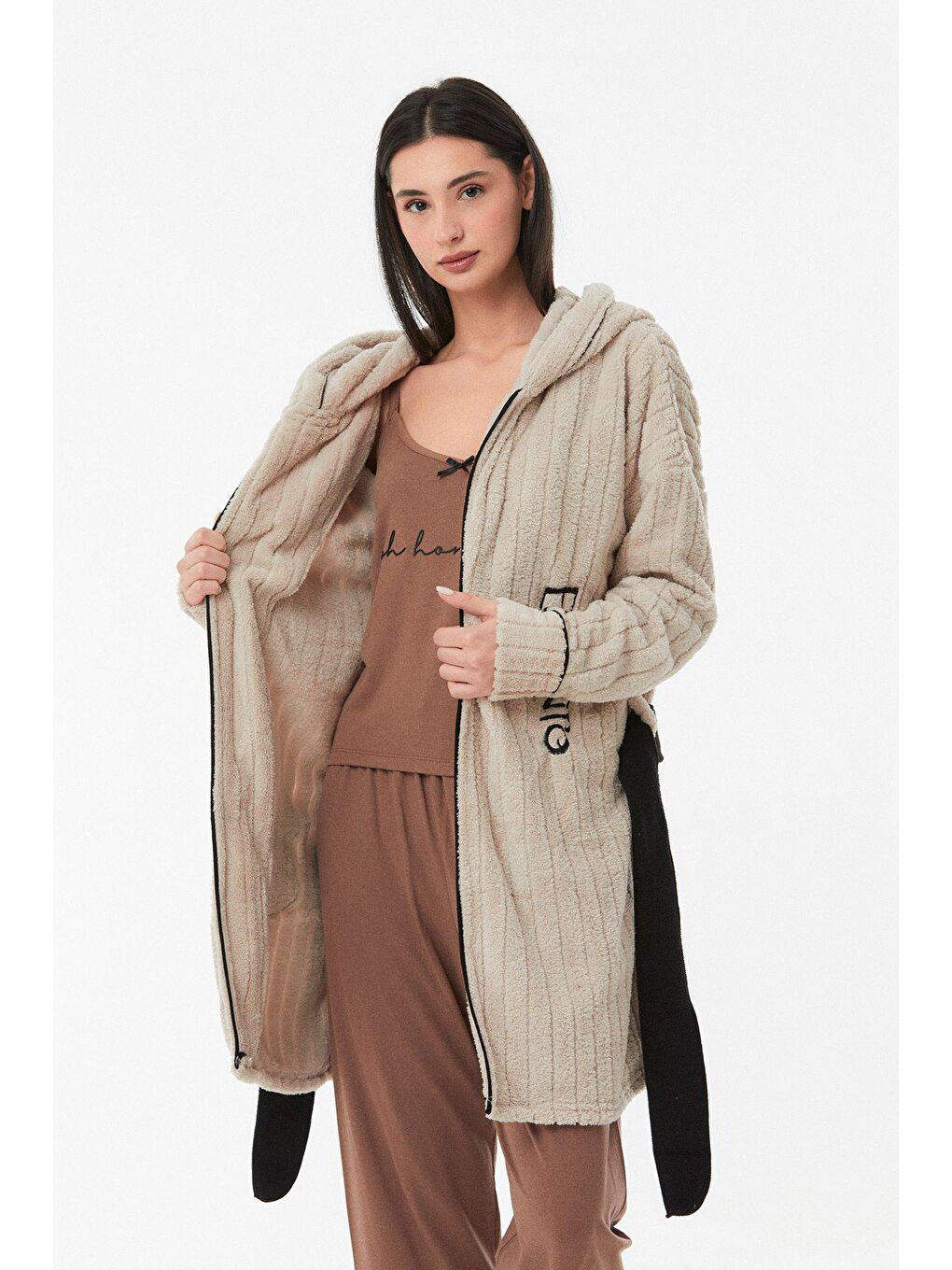 Bej Baskılı Kapüşonlu Sabahlık-1