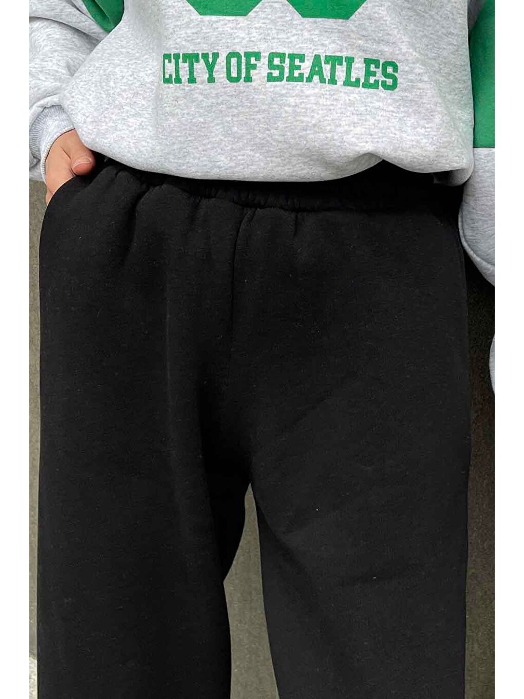 Paça Lastikli Üç İplik Alt Eşofman Siyah-3