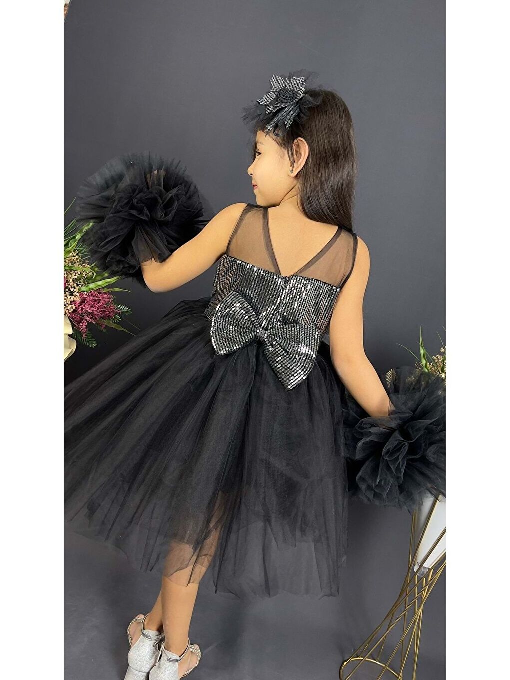 Siyah Şifon Robalı Ponpon Kol Pul Payetli Kız Çocuk Kabarık Etek Tütülü Abiye-2