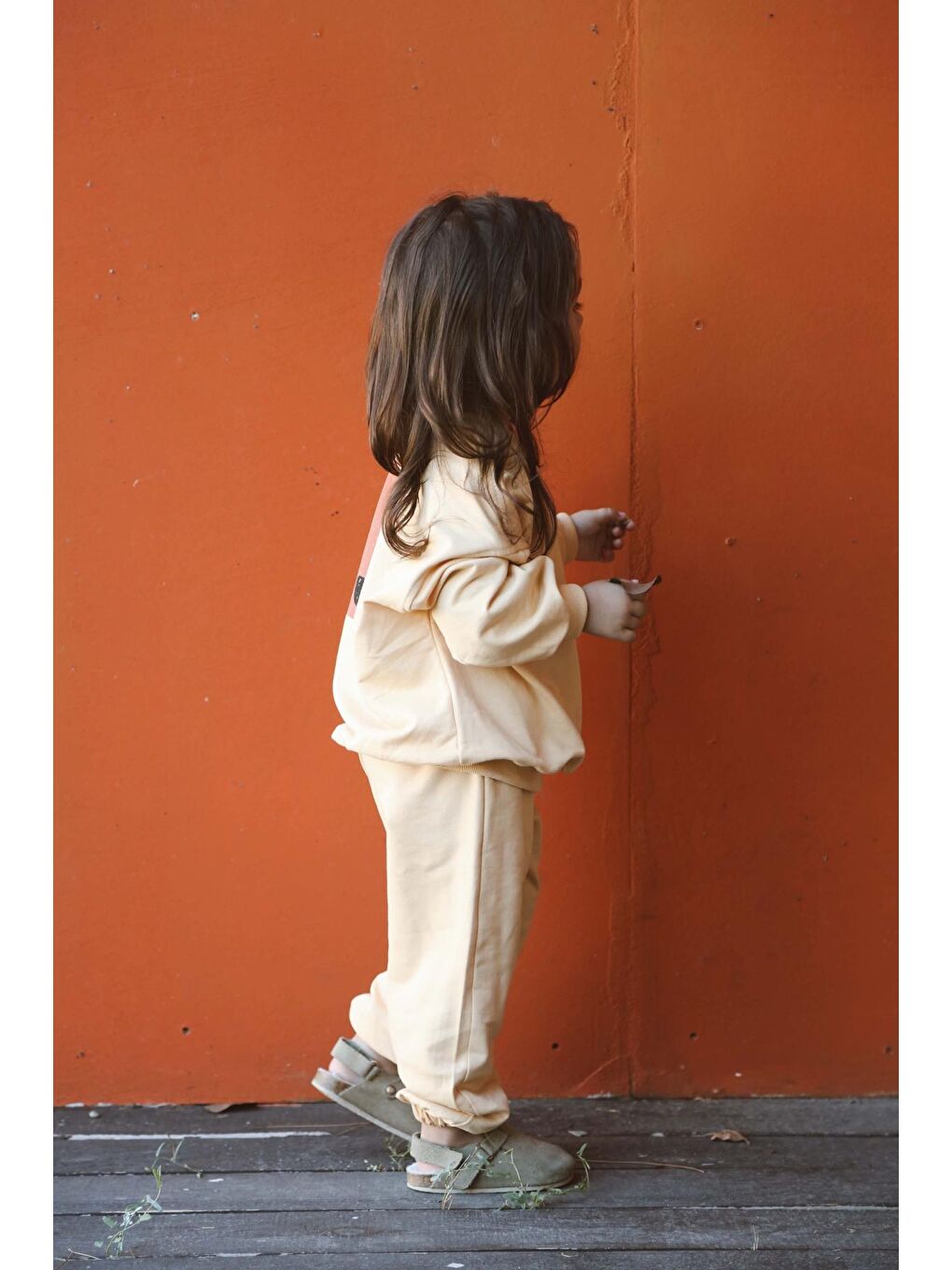 Pastel Sarı Sırt Baskılı Mevsimlik Eşofman Takımı-3