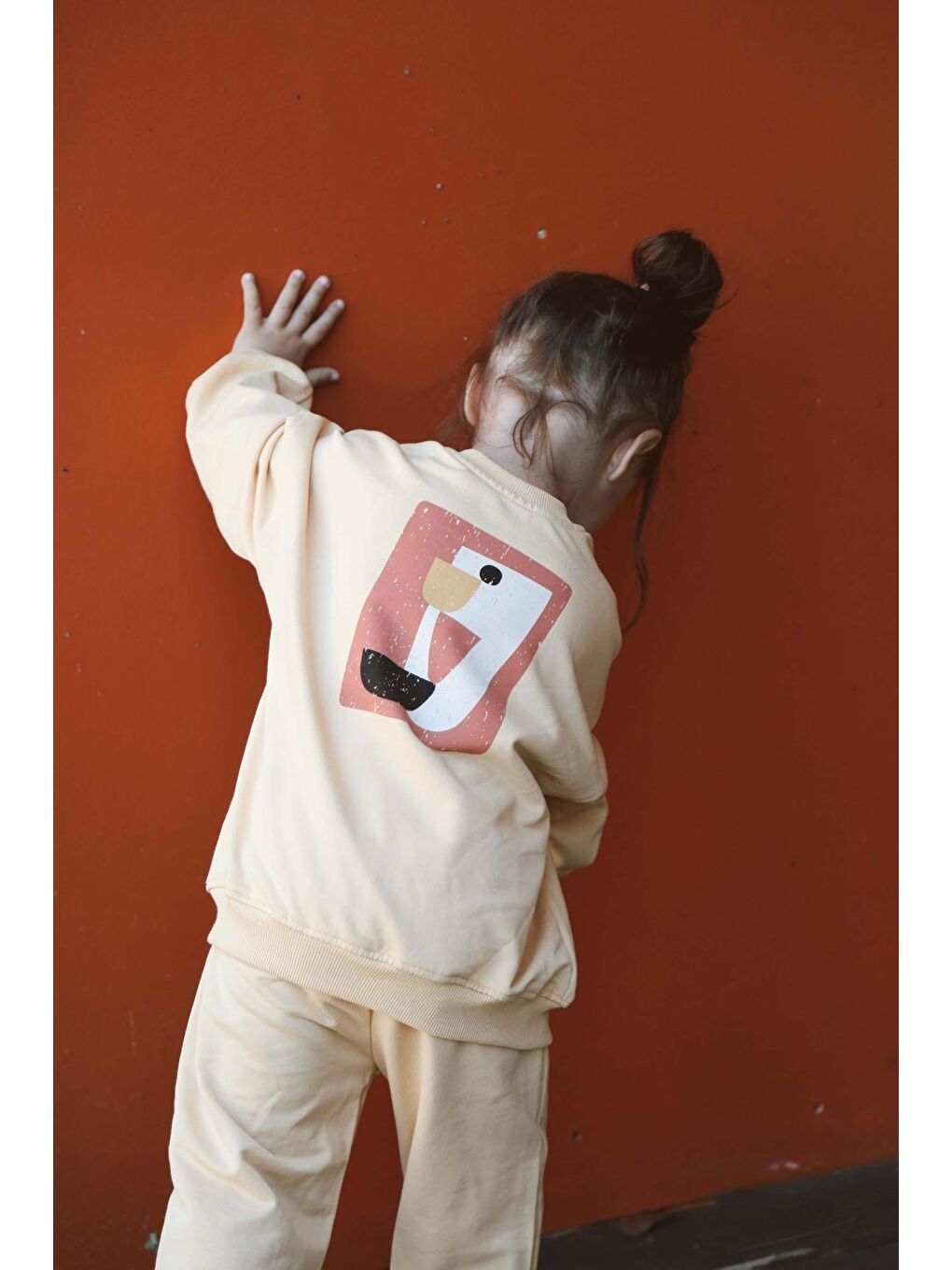 Pastel Sarı Sırt Baskılı Mevsimlik Eşofman Takımı-6