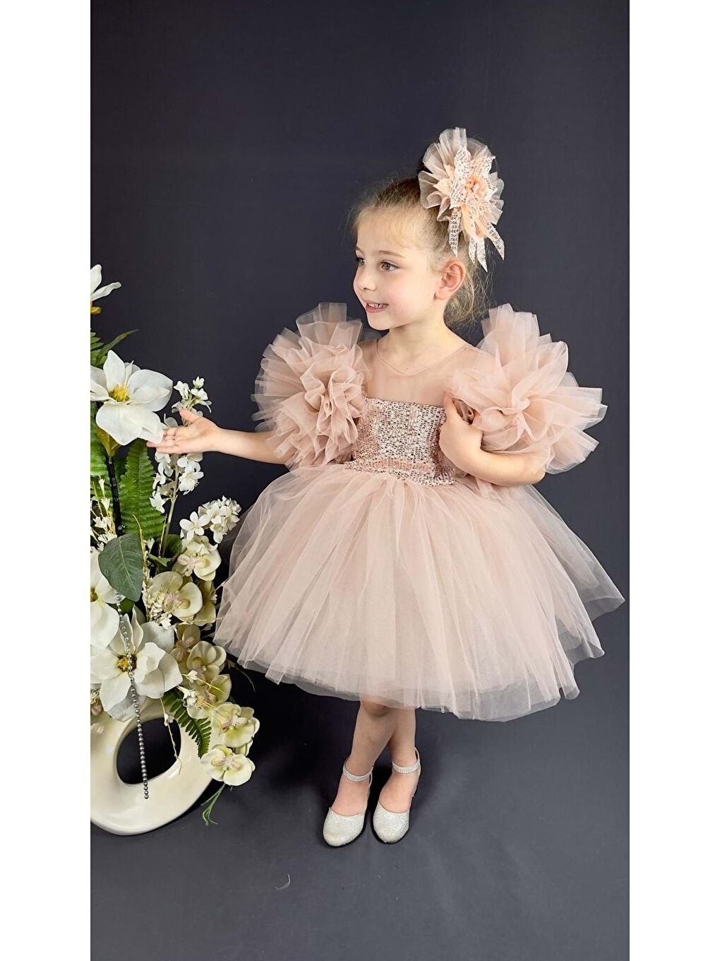 Pembe Şifon Robalı Ponpon Kol Pul Payetli Kız Çocuk Kabarık Etek Tütülü Abiye-4