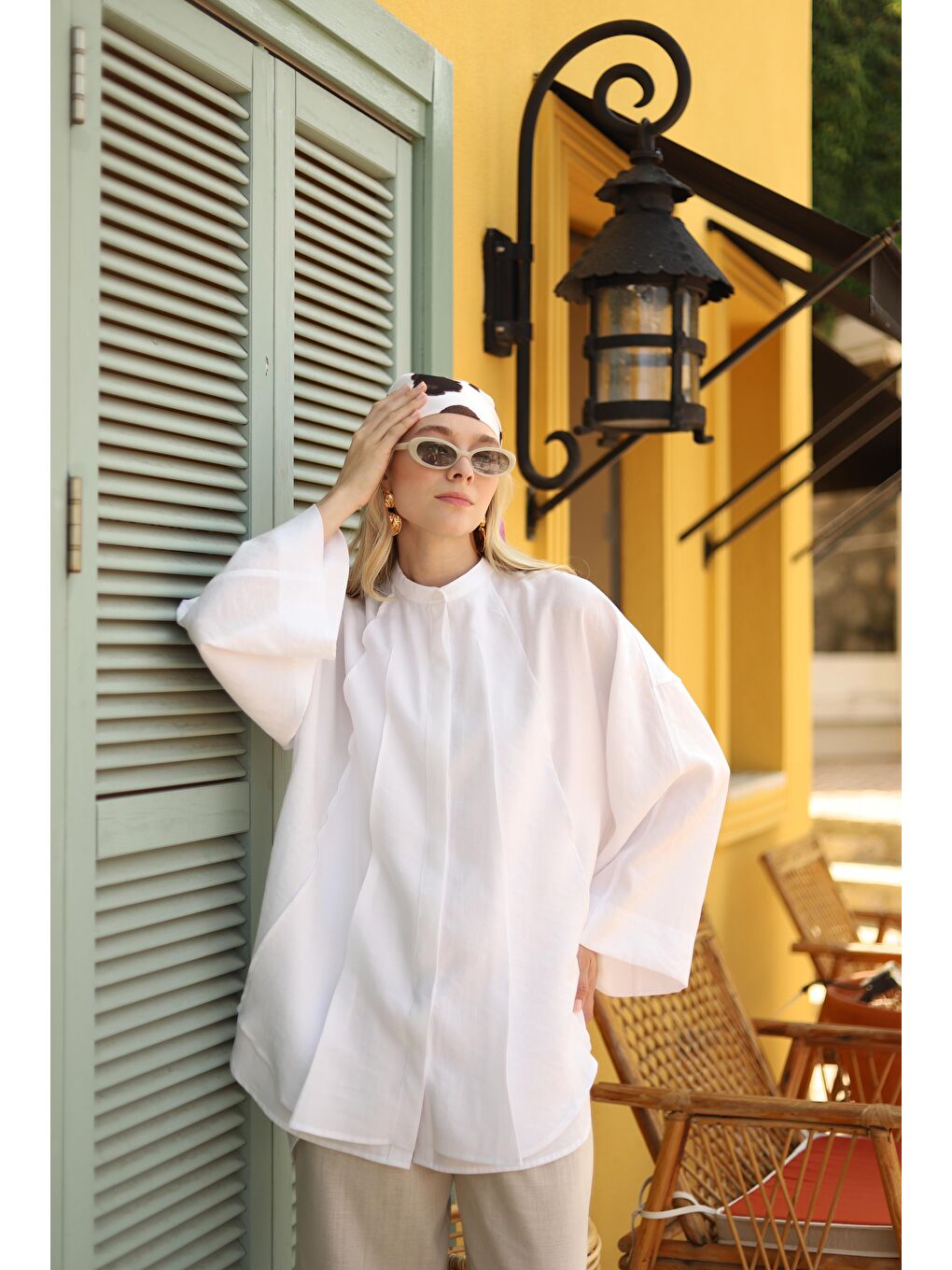 Pile Detaylı Gömlek Beyaz