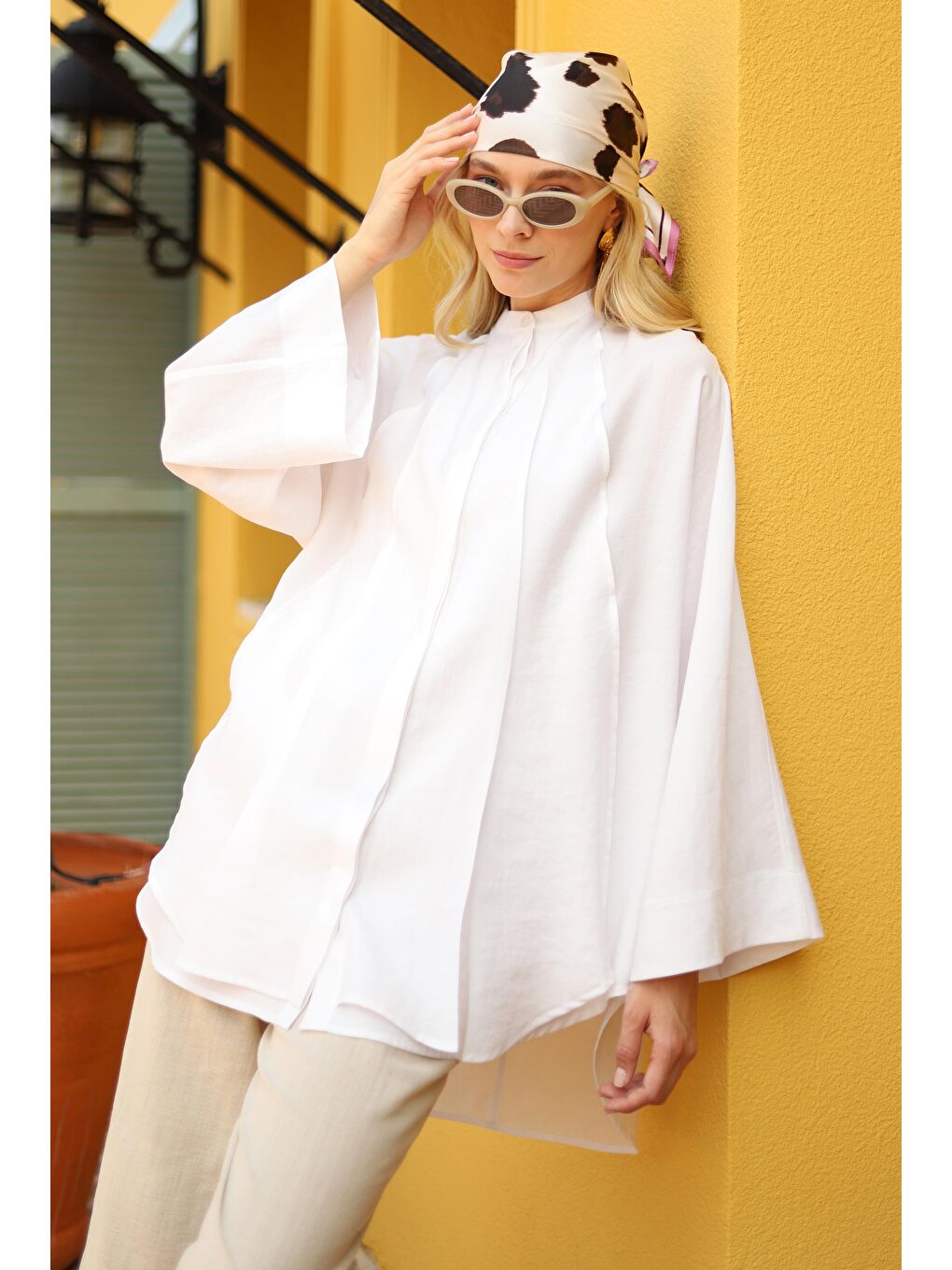 Pile Detaylı Gömlek Beyaz-1