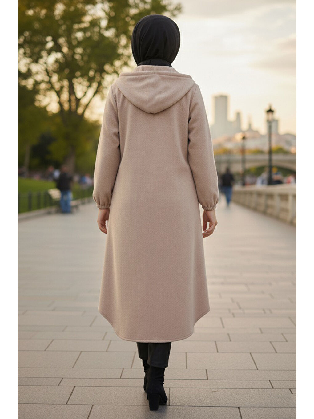 Düğmeli Bileği Lastikli Kaşe Bej - 28027-BEJ-3