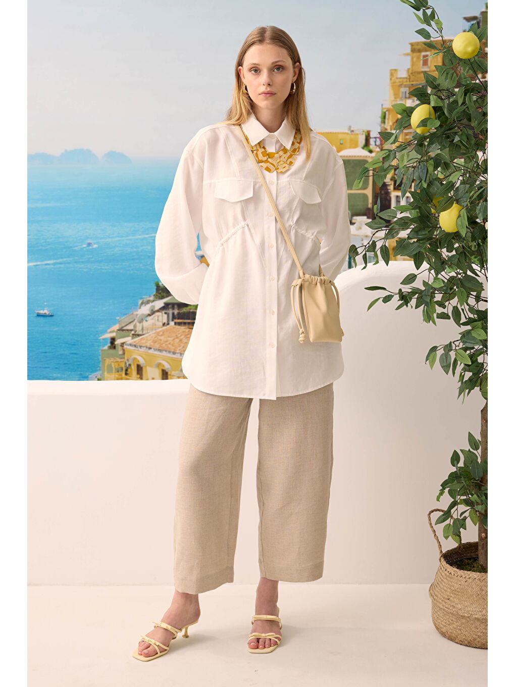 Verev Büzgü Detaylı Gömlek Beyaz-1