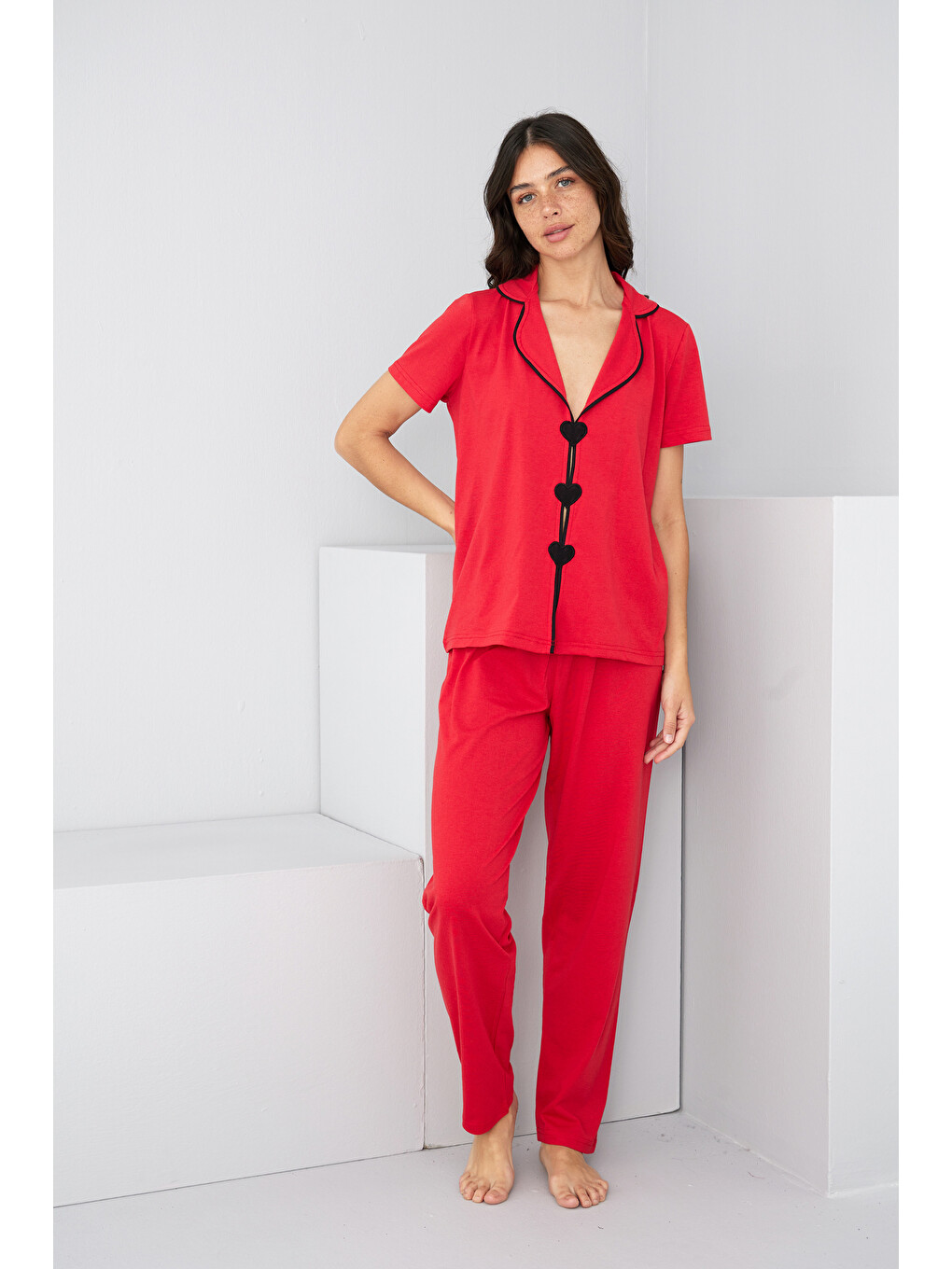 Kırmızı Kalpli Biye Detaylı Örme Pijama Takım7891-1