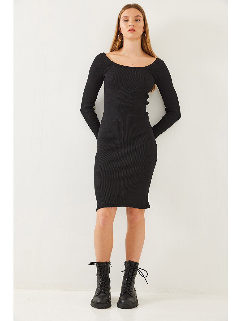 Siyah Kadın Kare Yaka Uzun Kollu Basic Fitilli Elbise-4