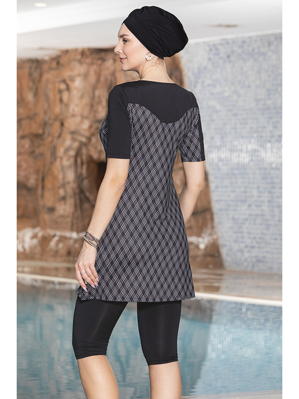 Kısa Kollu Yarı Kapalı Mayo 1159-182 Siyah-1