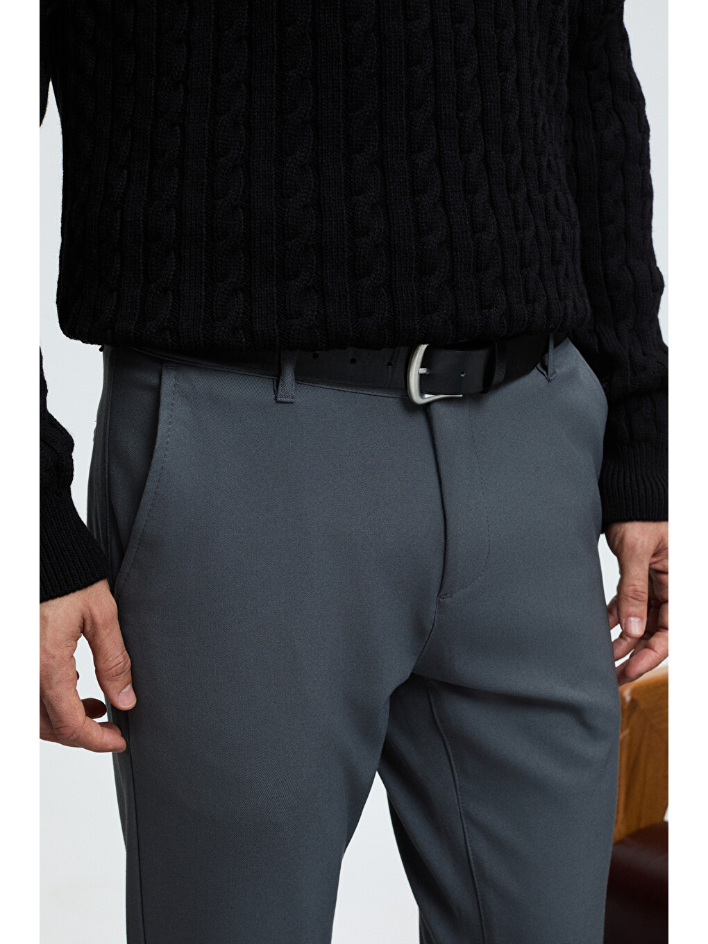 Crudo Erkek Yanları Ve Arkası Cepli Fermuarlı Regular Fit Dokuma Koyu Gri Pantolon-4