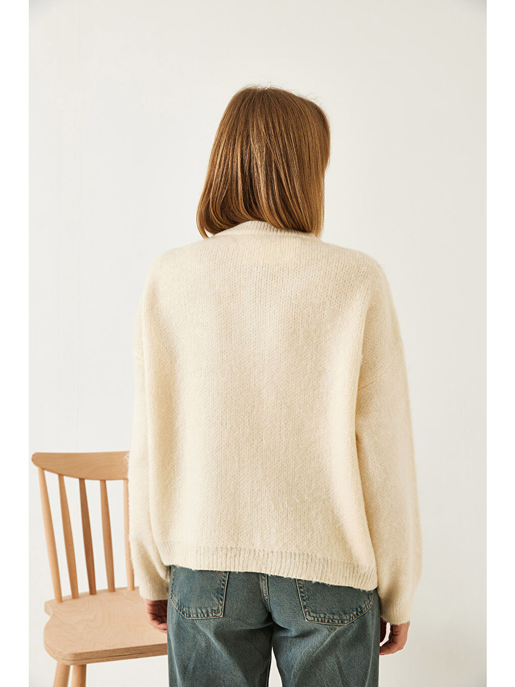 Ekru Kadın Yakası Taşlı Şardonlu Triko Hırka-5