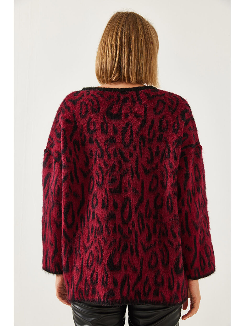 Bordo Kadın Leopar Desenli Oversize Triko Hırka-2